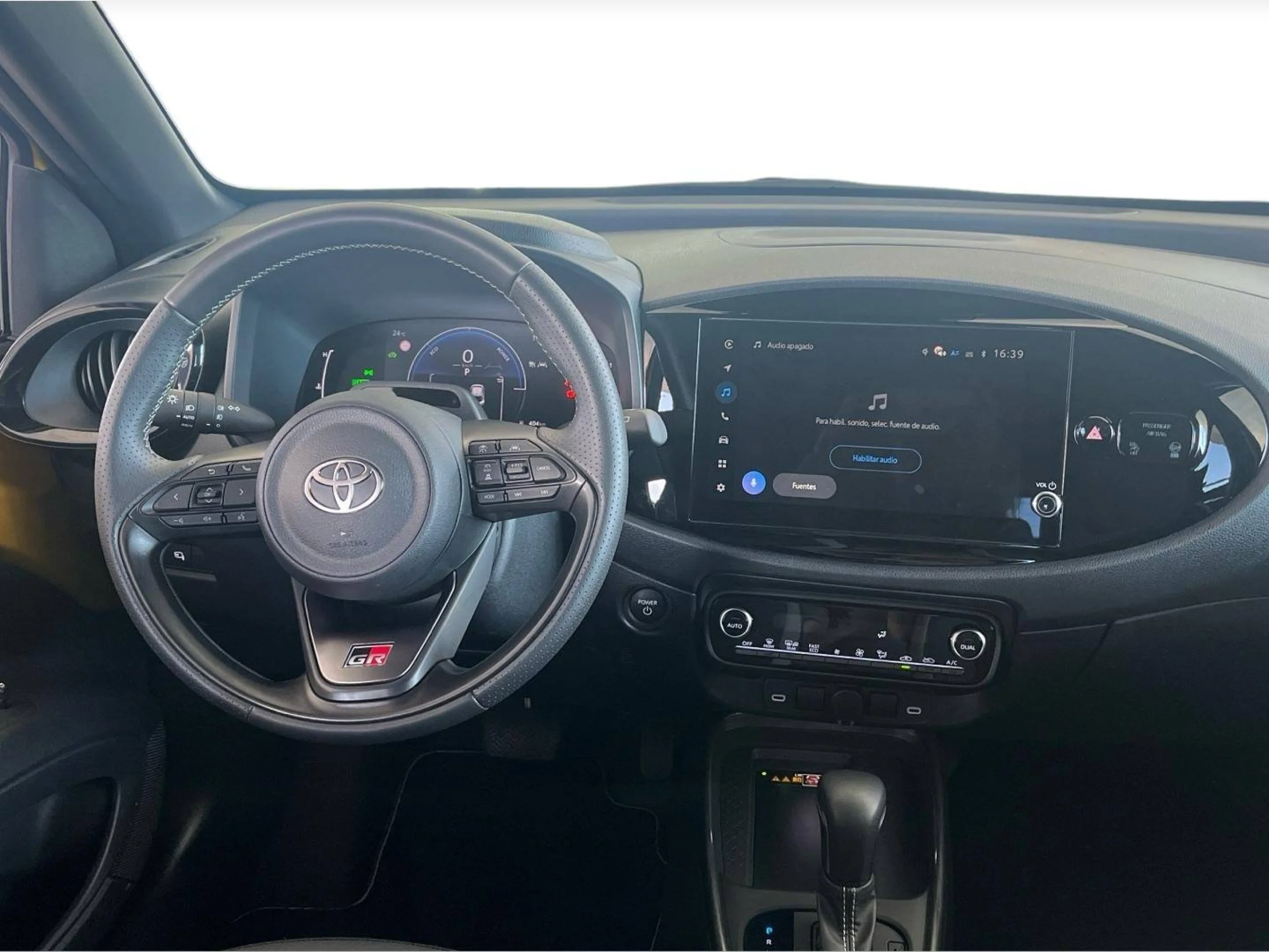 Toyota Aygo X Cross 120H GR Sport - Foto 12