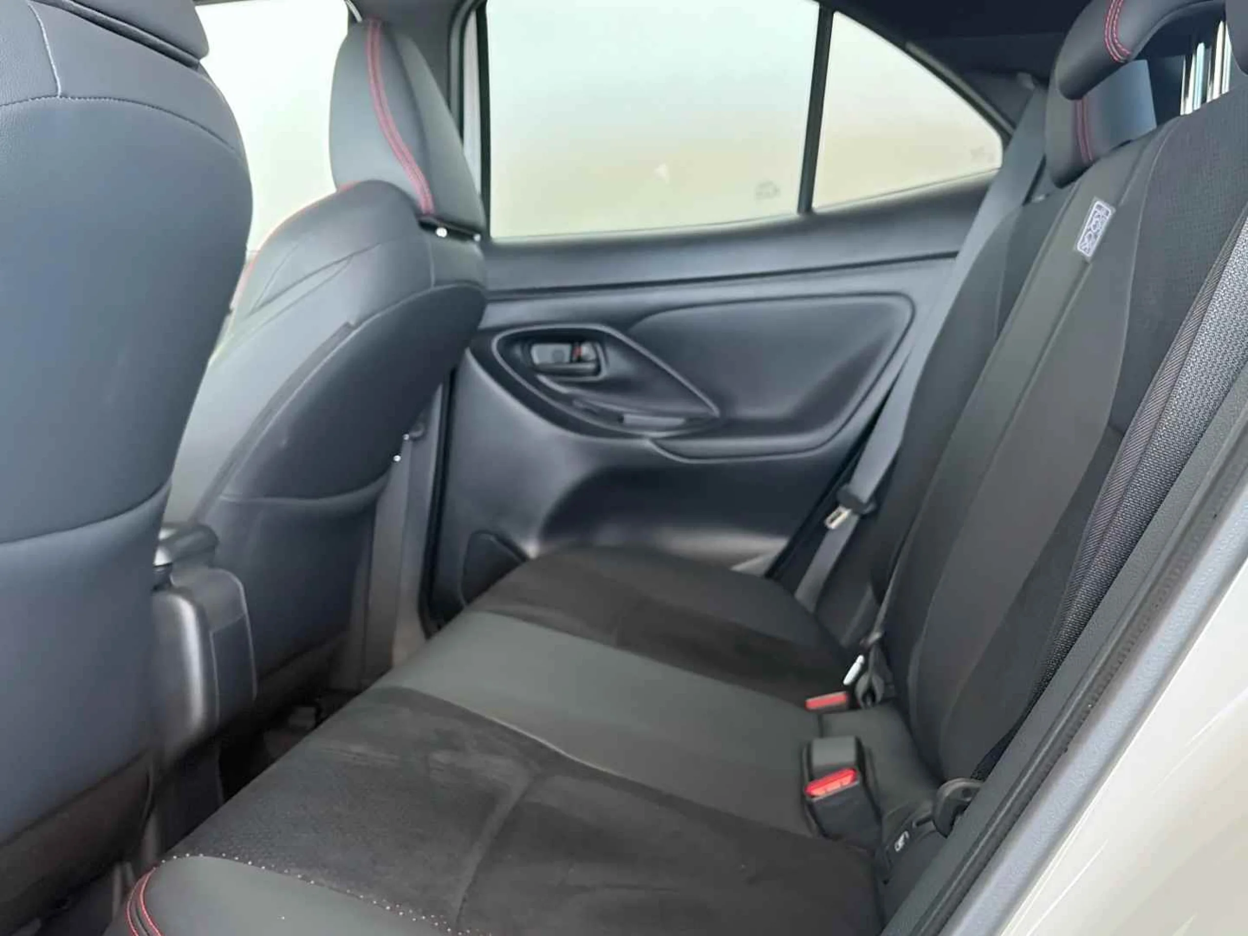 Toyota Yaris Cross 130H GR Sport - Foto 8