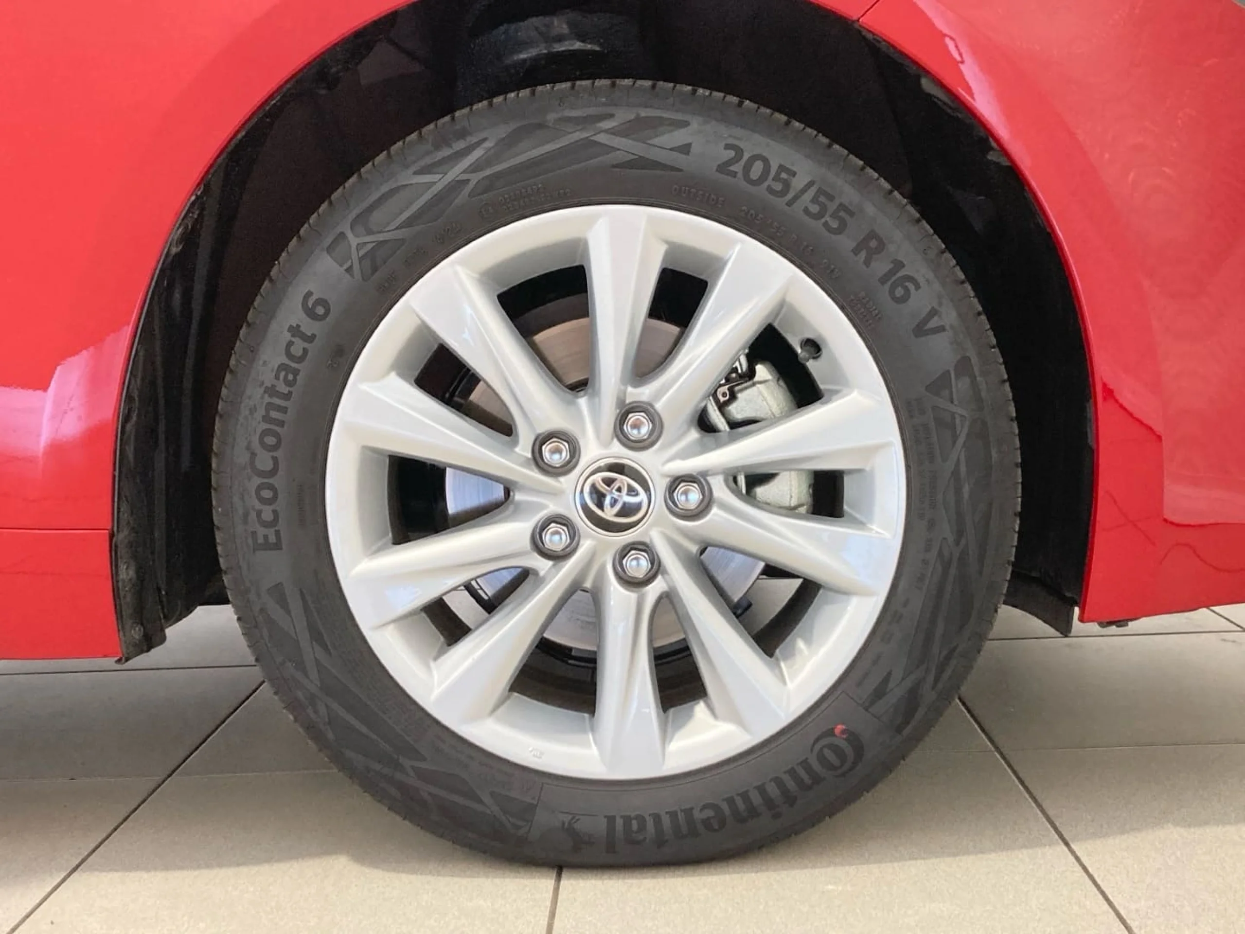 Toyota Corolla TS 140H Active Plus - Foto 6