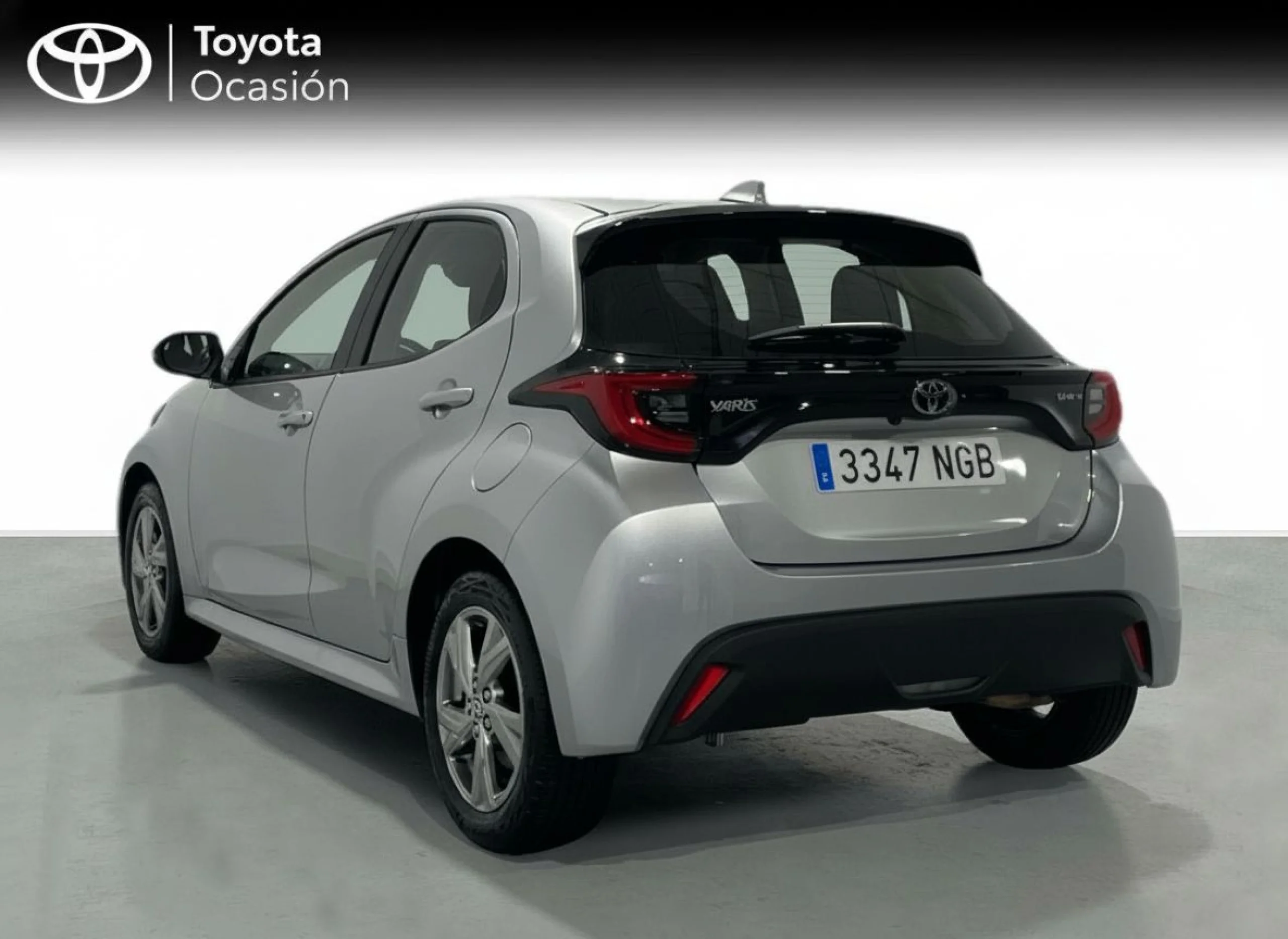 Toyota Yaris 120H Active Plus - Foto 2