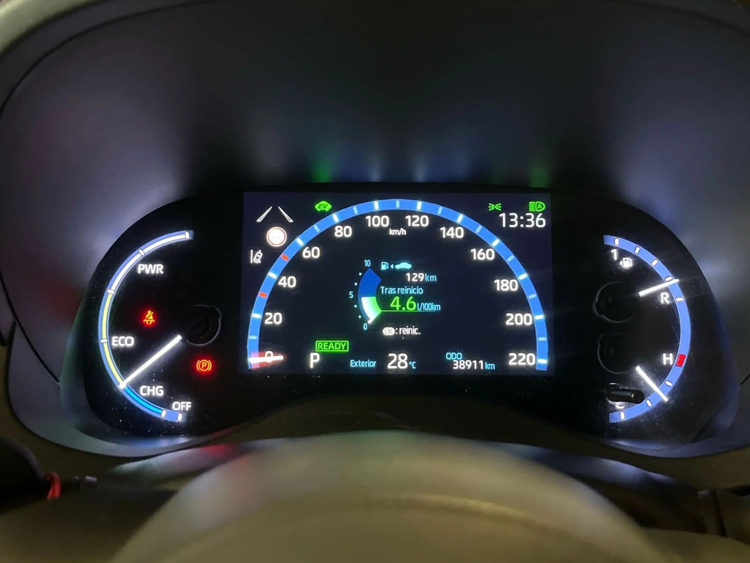 Toyota Yaris Cross 120H Style - Foto 14