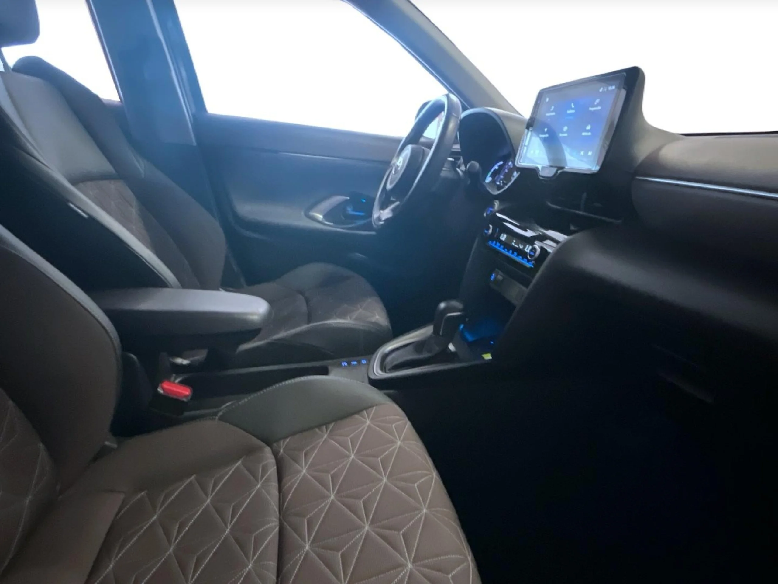 Toyota Yaris Cross 120H Style - Foto 9