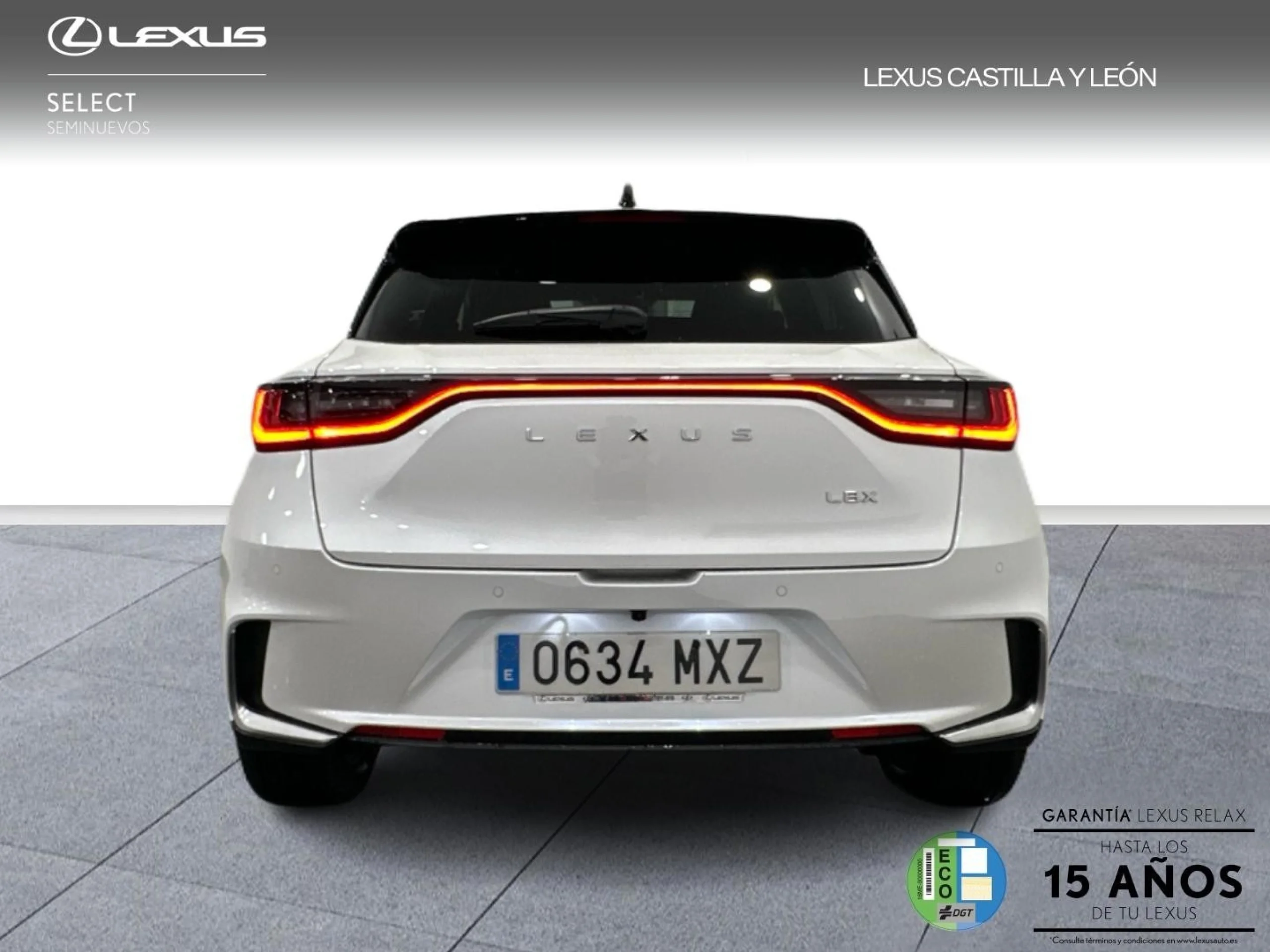 Lexus LBX EMOTION + - Foto 4