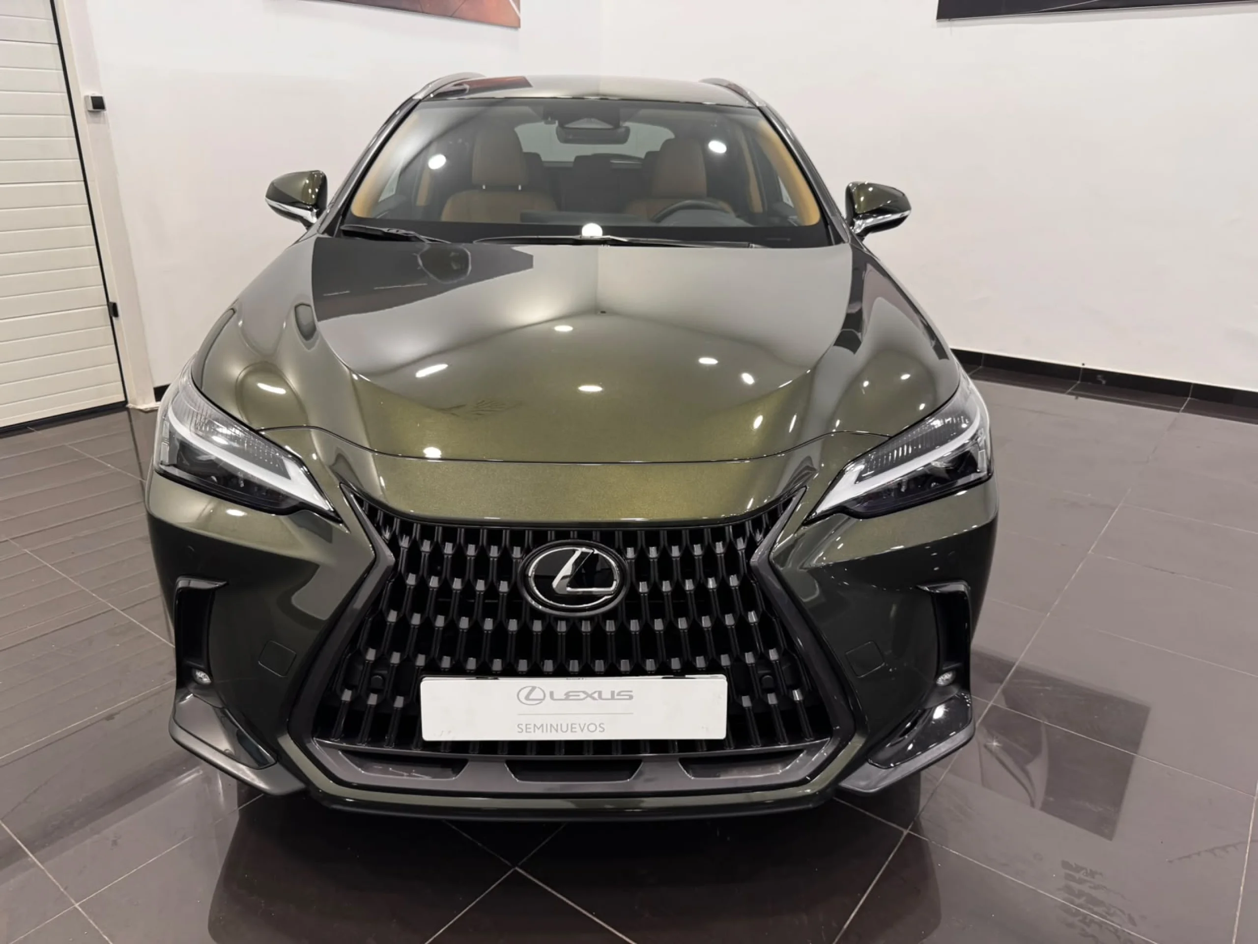 Lexus NX 450h+ NX450H + PREMIUM + 4WD - Foto 2