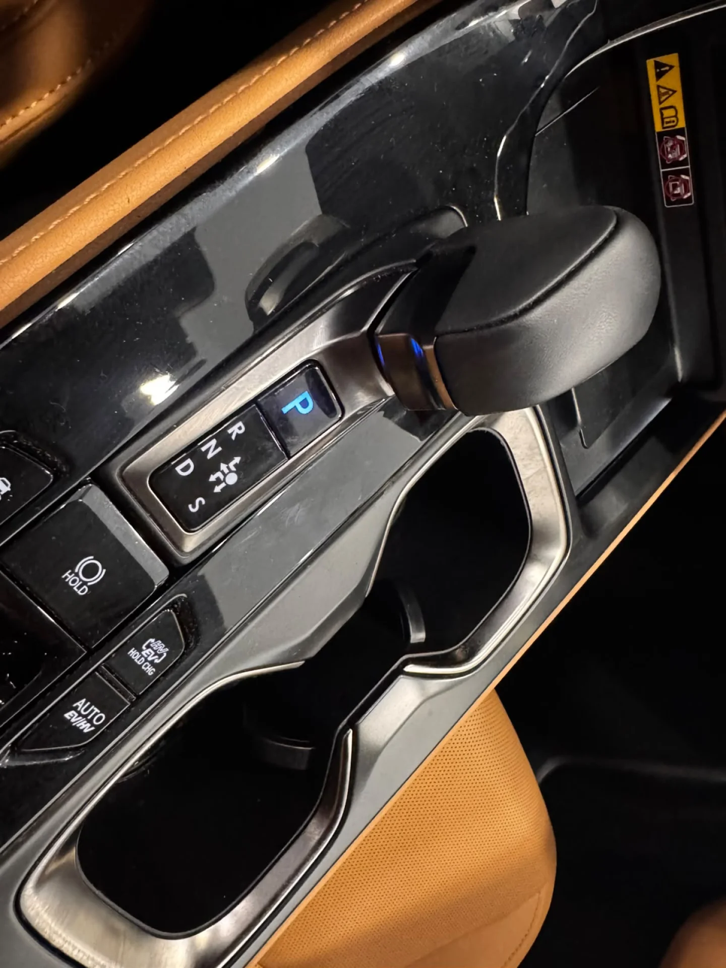 Lexus NX 450h+ NX450H + PREMIUM + 4WD - Foto 6