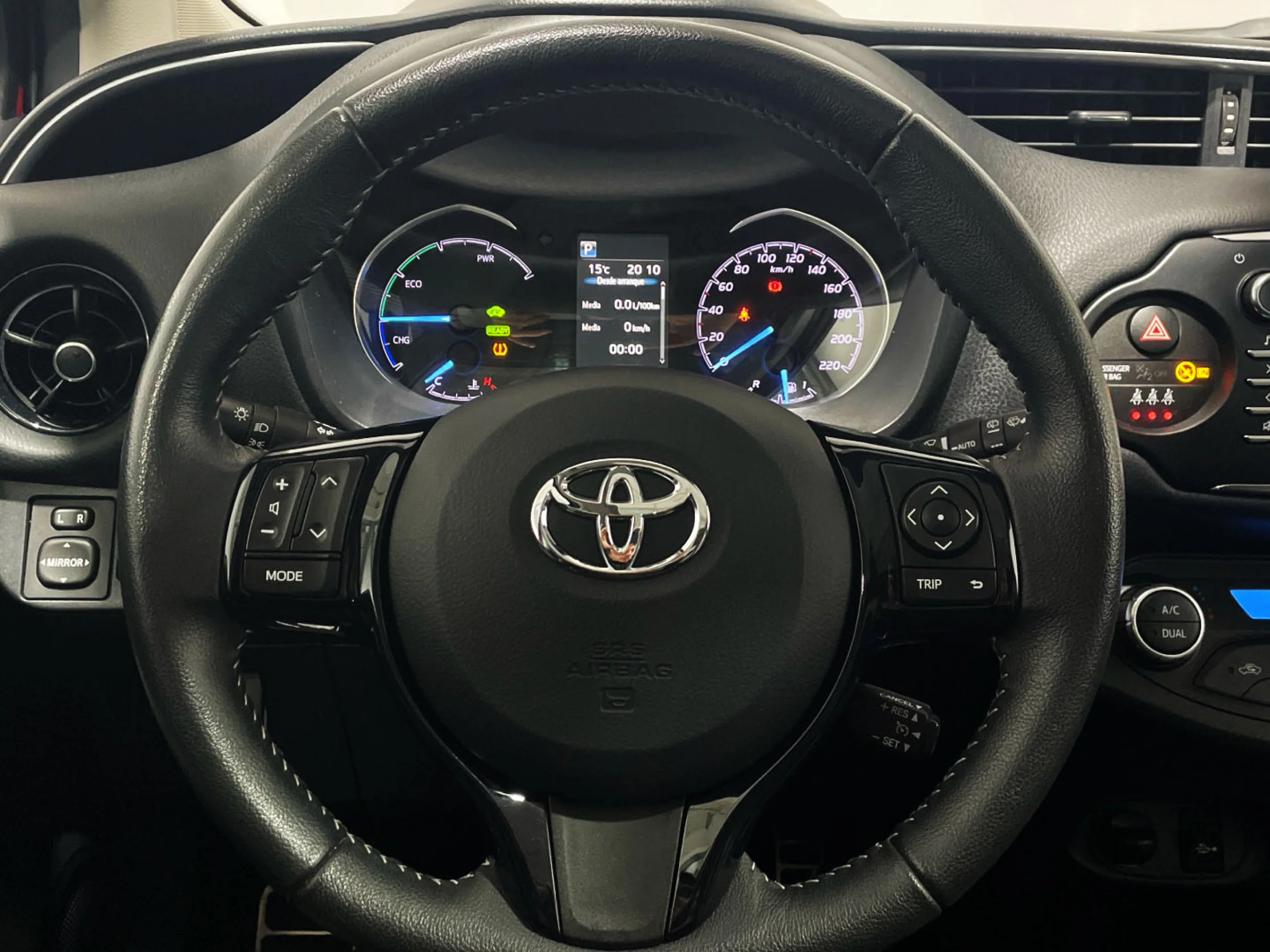 Toyota Yaris Feel 120H - Foto 4