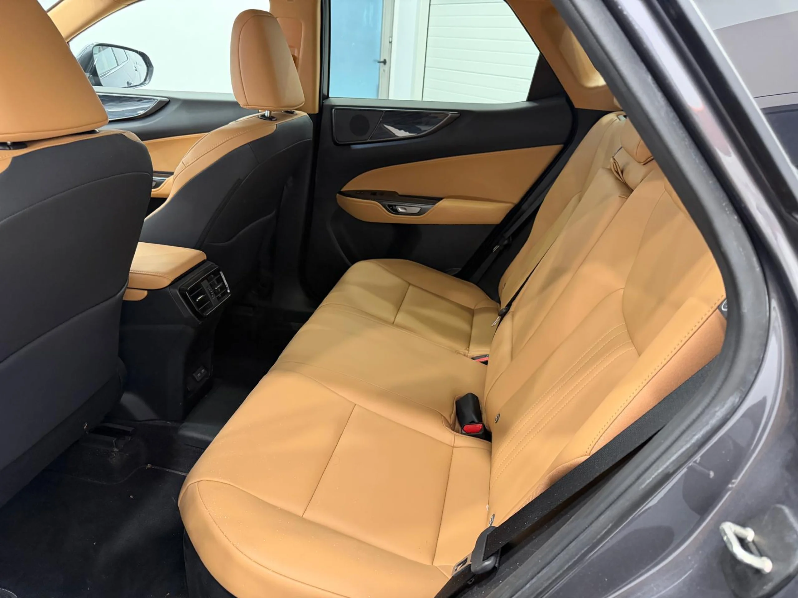 Lexus NX 450h+ NX450H + PREMIUM + 4WD - Foto 8