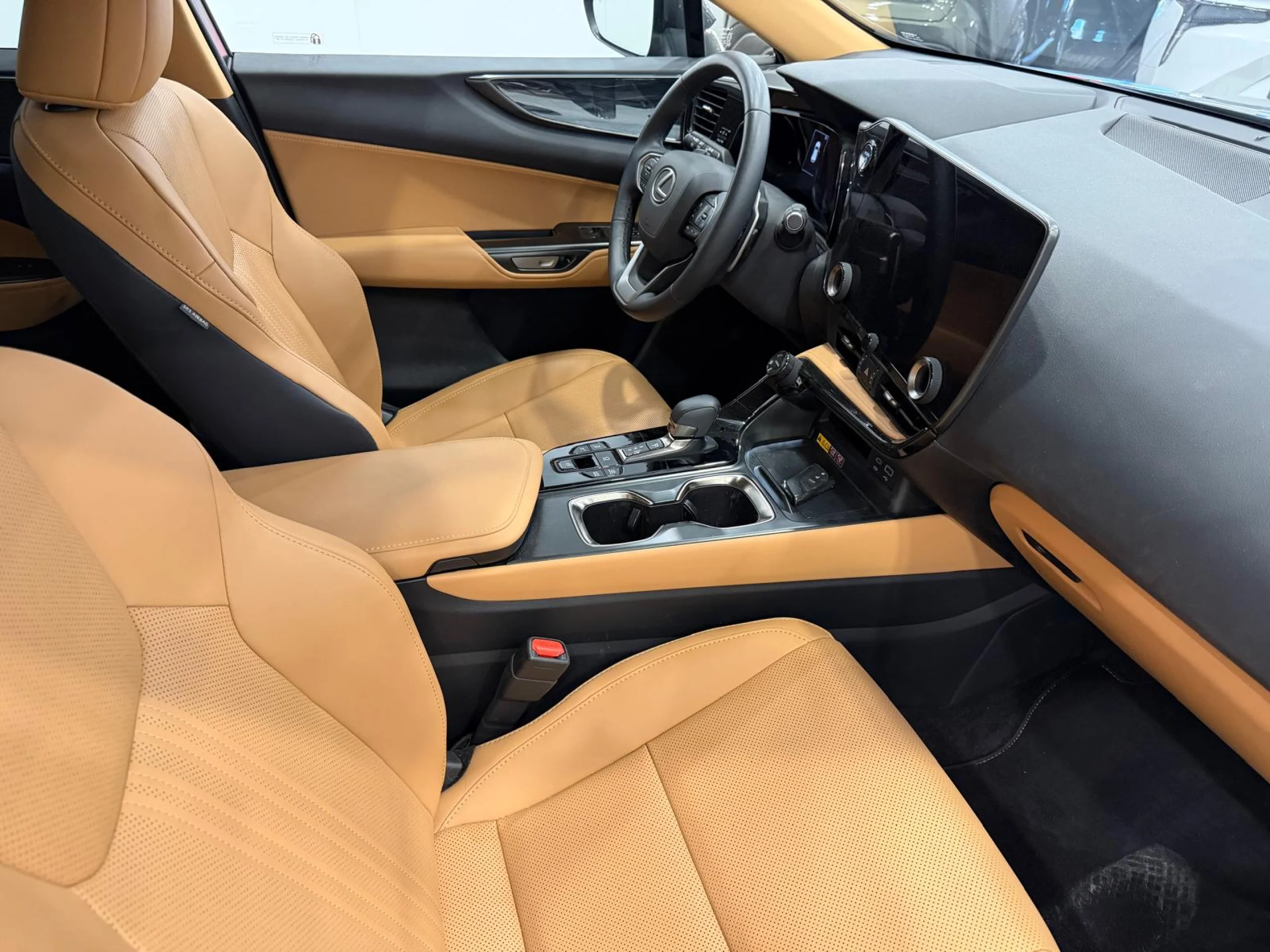 Lexus NX 450h+ NX450H + PREMIUM + 4WD - Foto 9