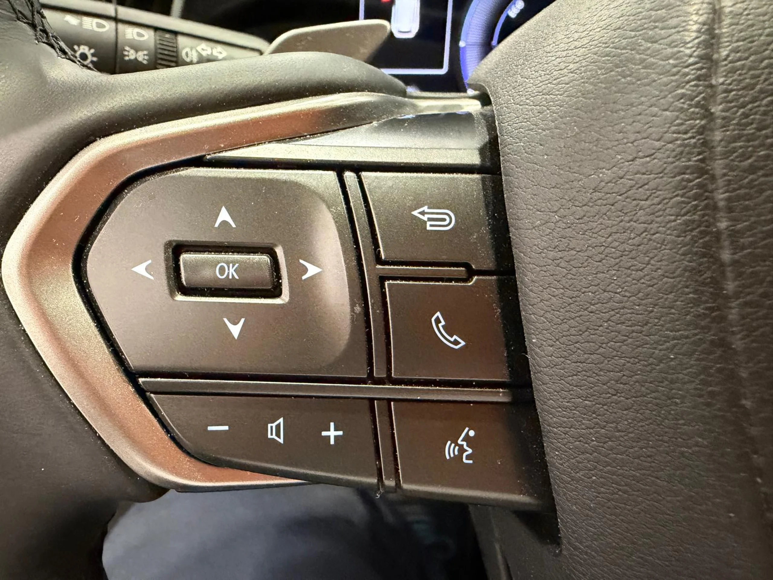 Lexus NX 450h+ NX450H + PREMIUM + 4WD - Foto 10
