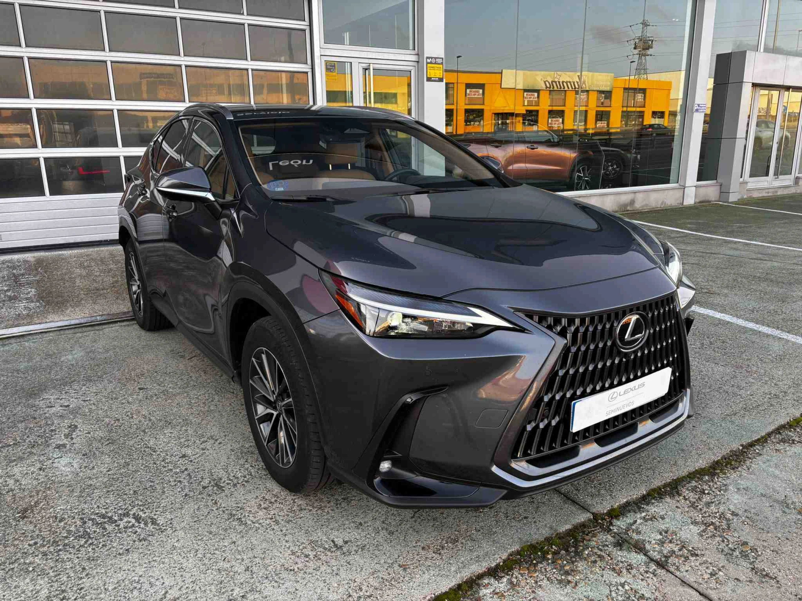 Lexus NX 450h+ NX450H+  4WD EXECUTIVE - Foto 3