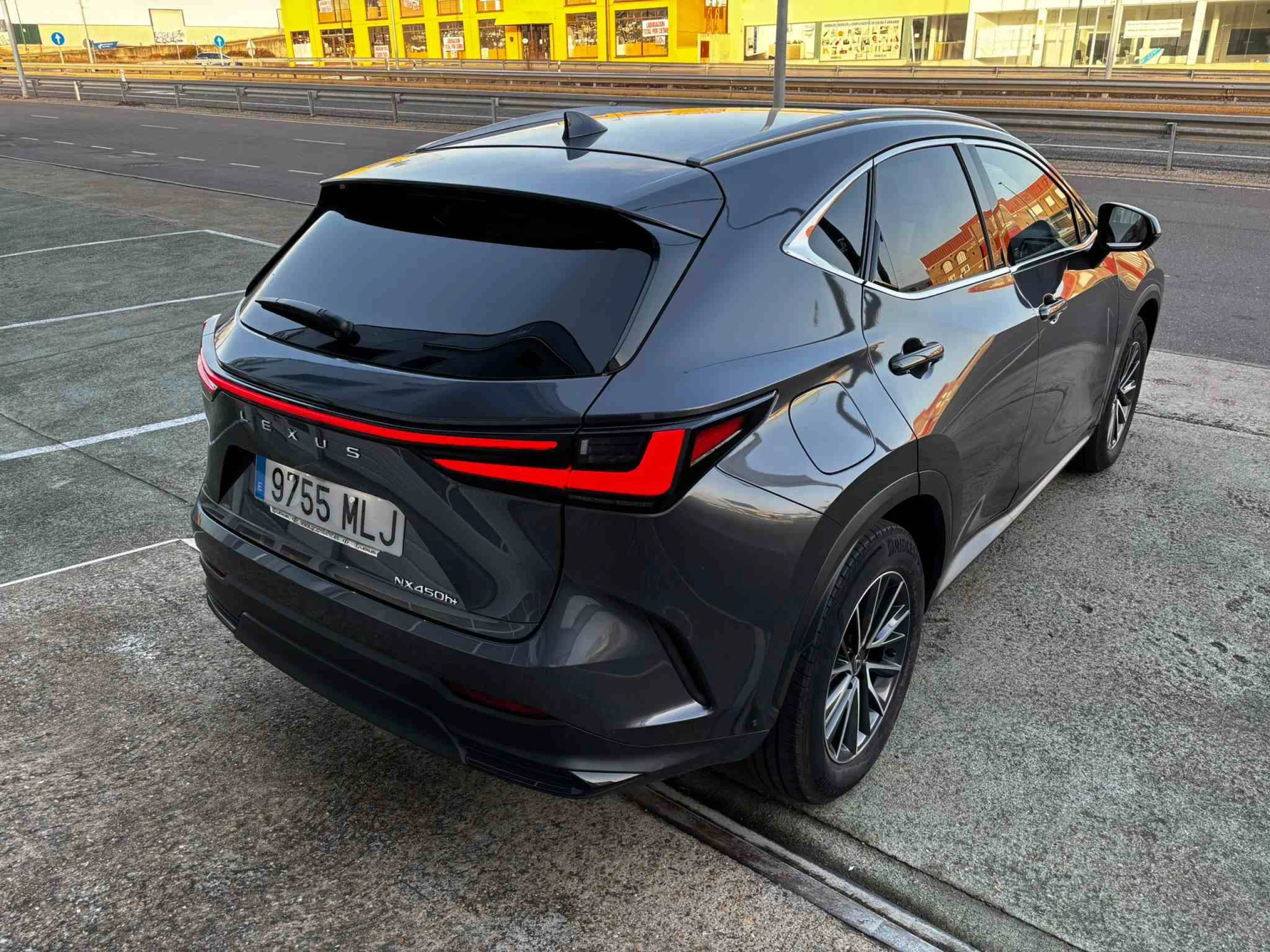 Lexus NX 450h+ NX450H+  4WD EXECUTIVE - Foto 7