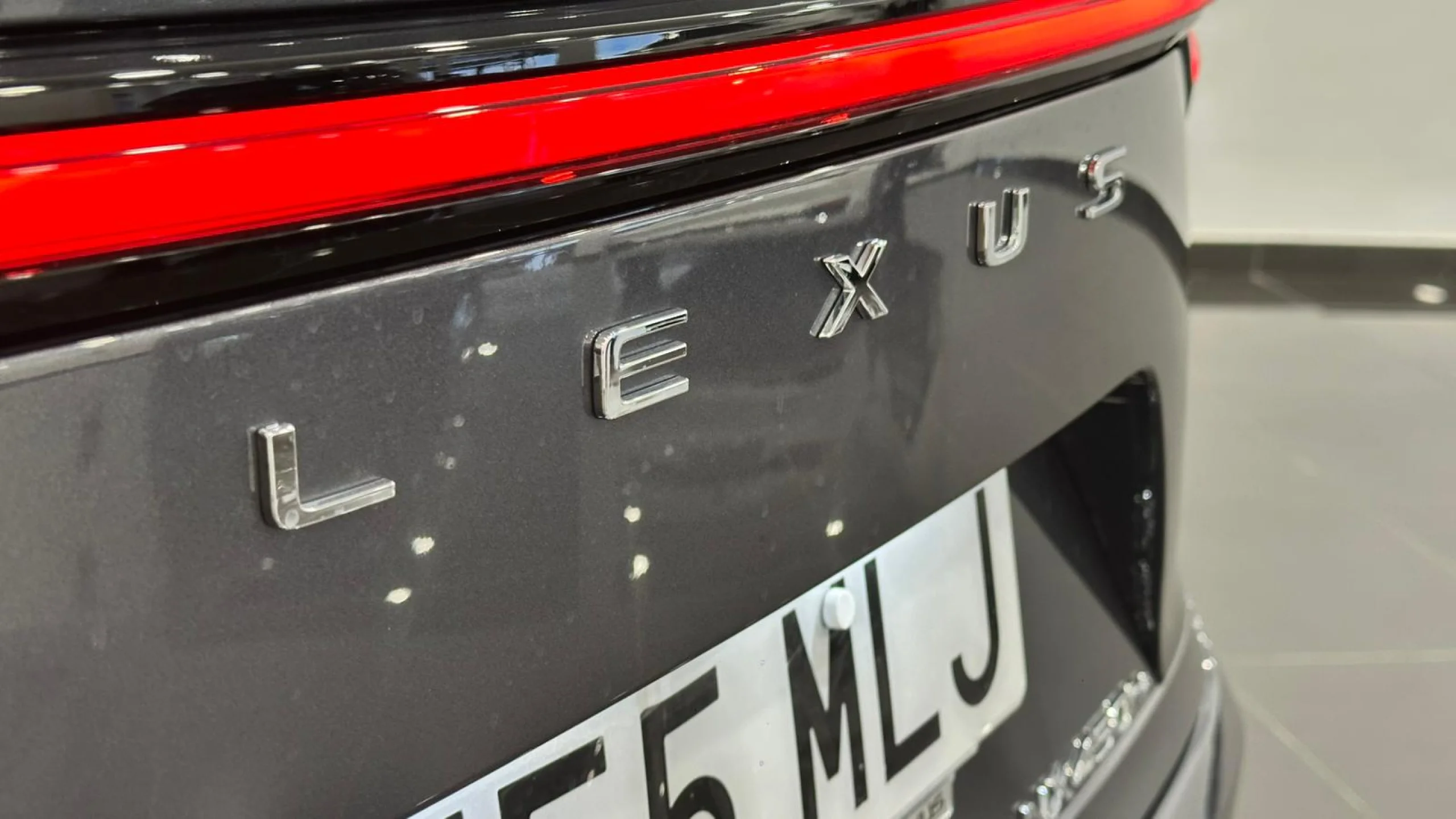 Lexus NX 450h+ NX450H+  4WD EXECUTIVE - Foto 4