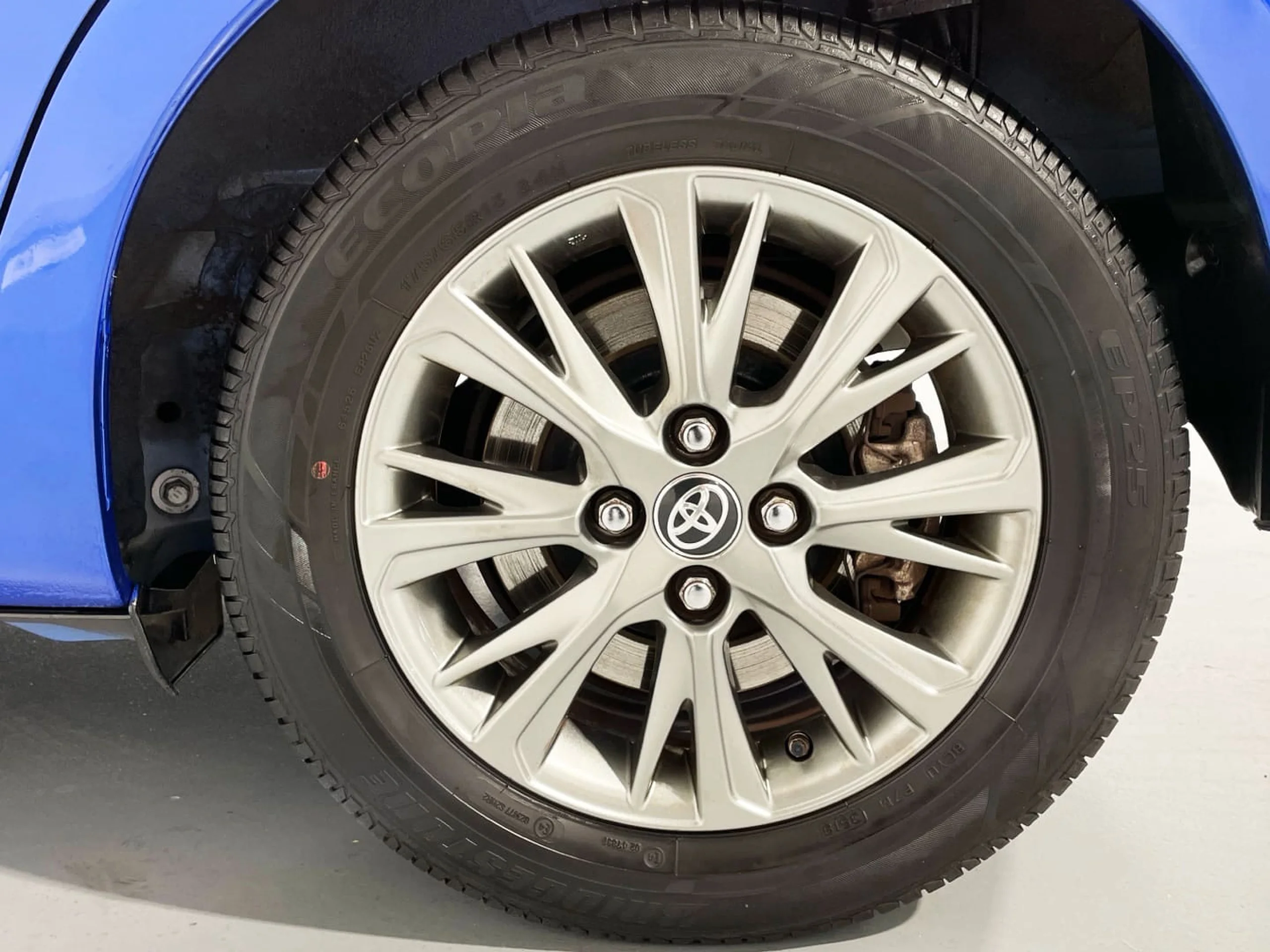 Toyota Yaris 100H Active - Foto 5