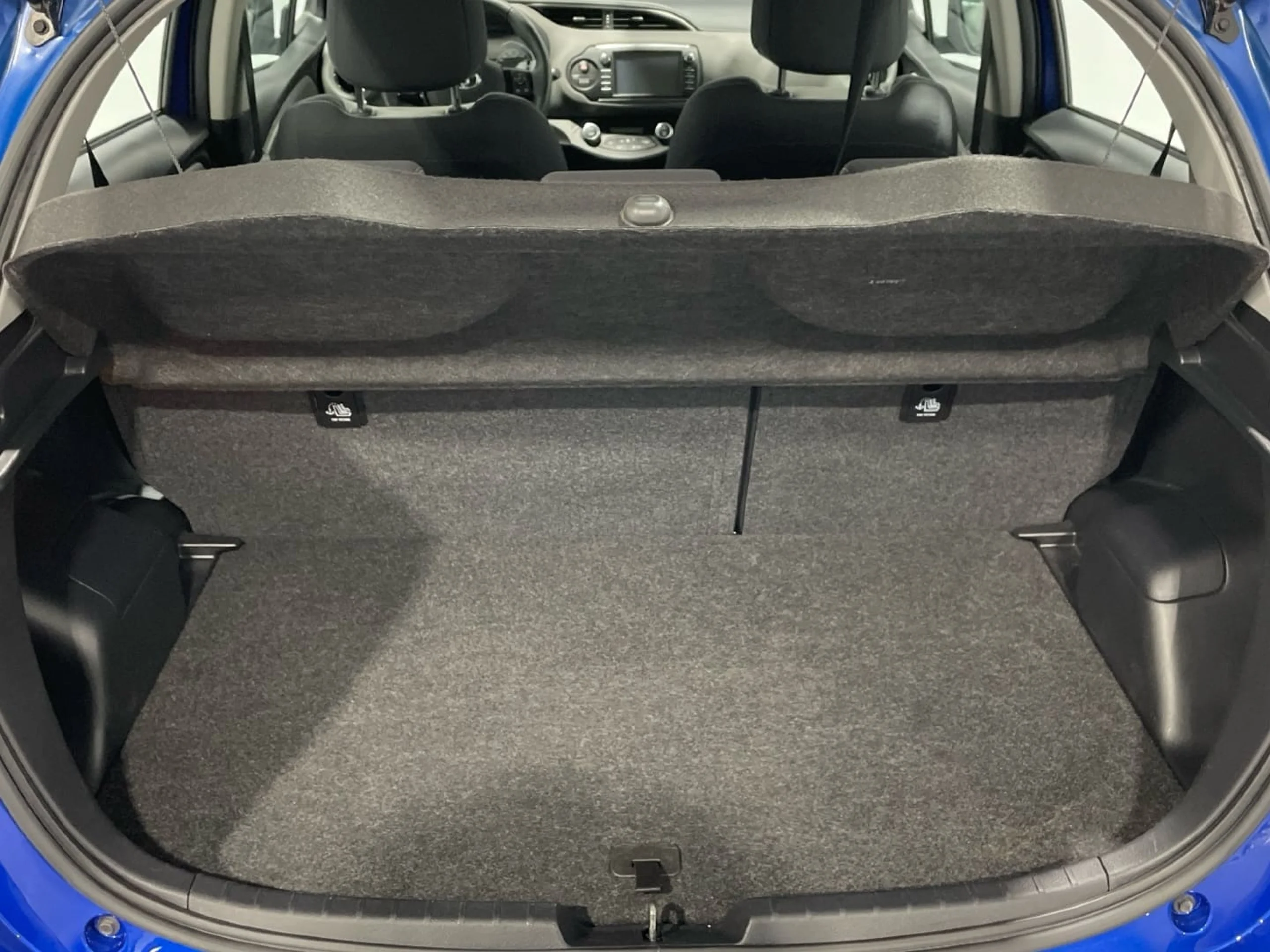 Toyota Yaris 100H Active - Foto 13