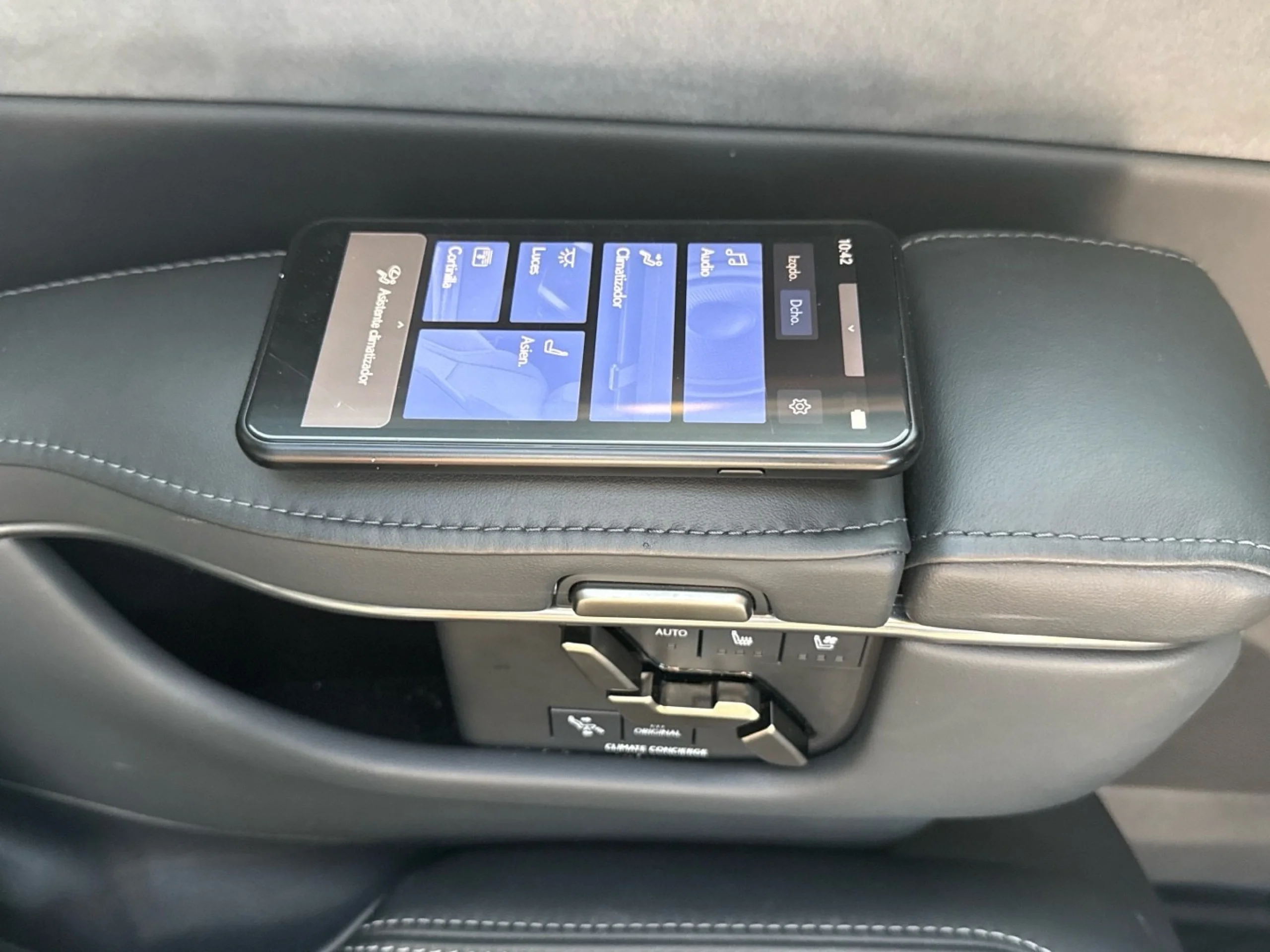 Lexus LM 350h 6 PLAZAS LUXURY MODERN BLACK - Foto 11