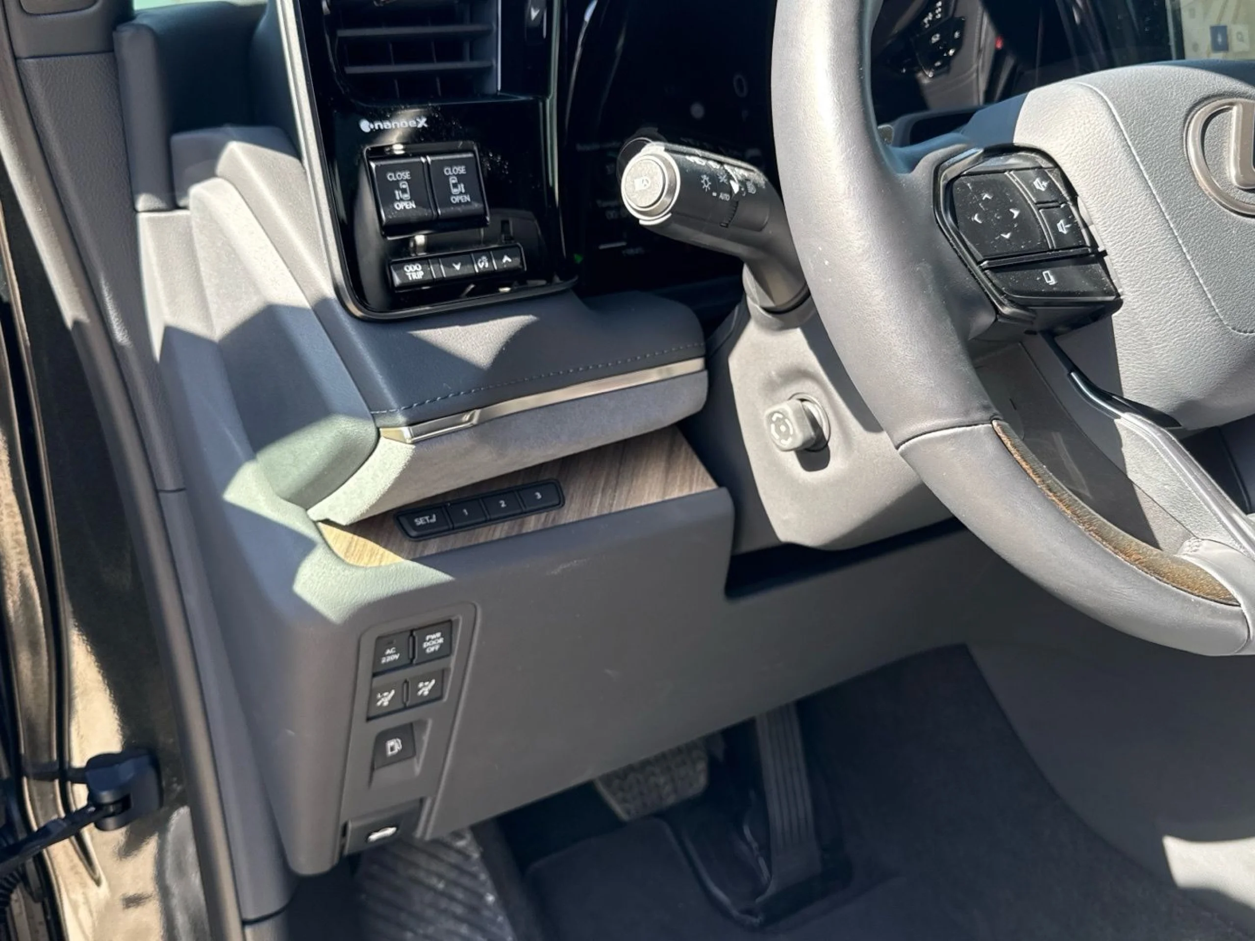 Lexus LM 350h 6 PLAZAS LUXURY MODERN BLACK - Foto 12