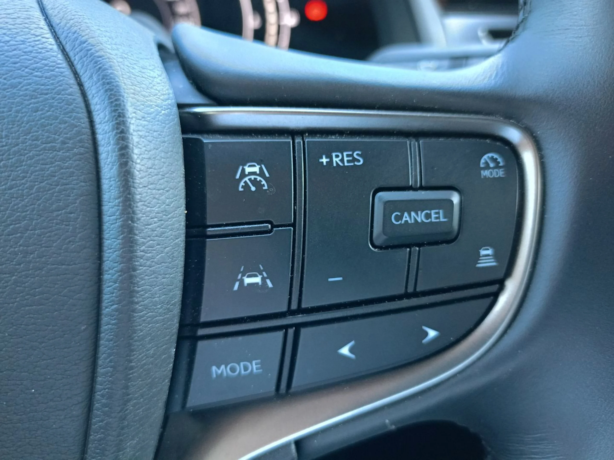 Lexus UX300h UX+ 2WD - Foto 9