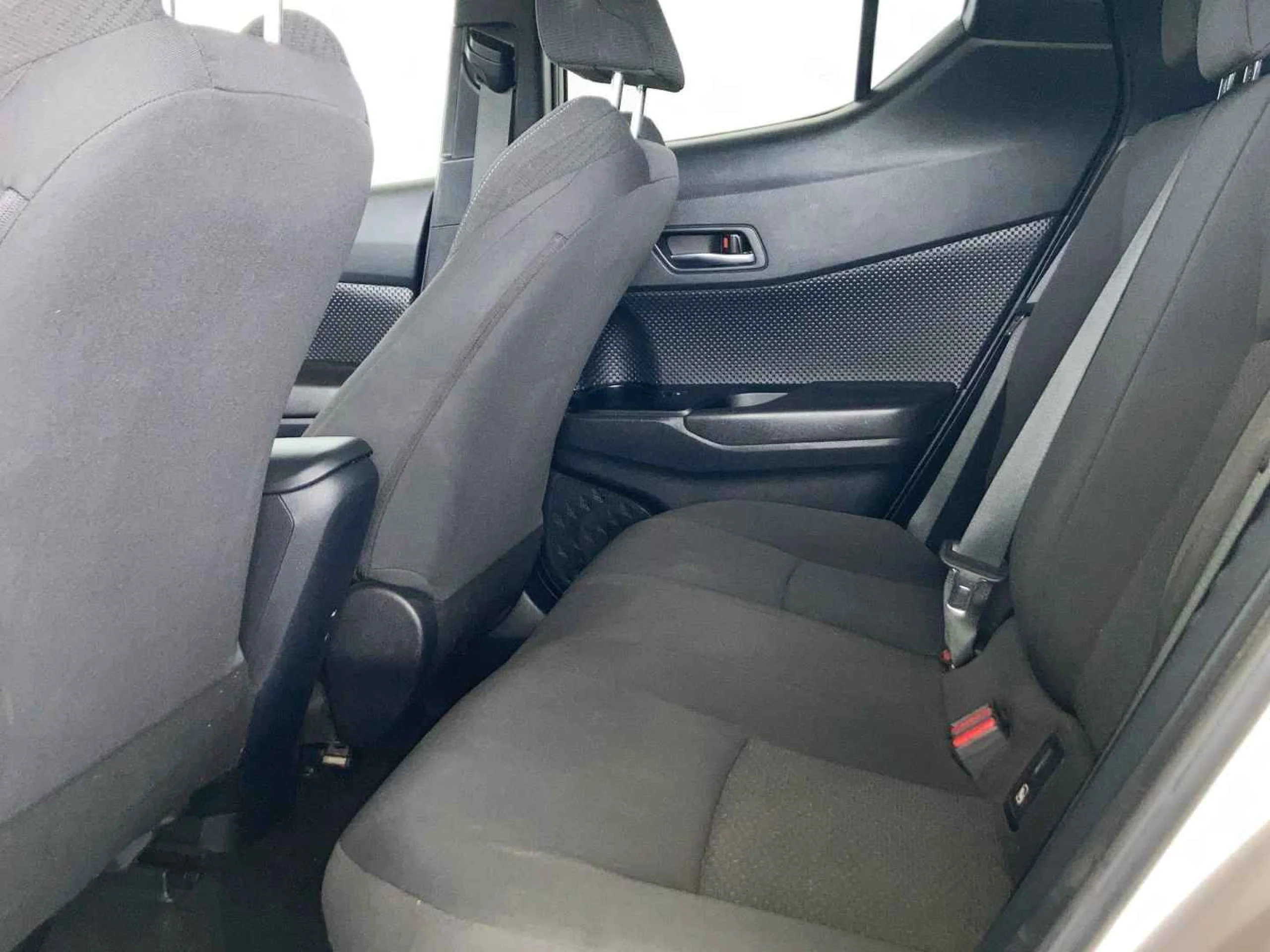 Toyota C-HR 125H Advance - Foto 9