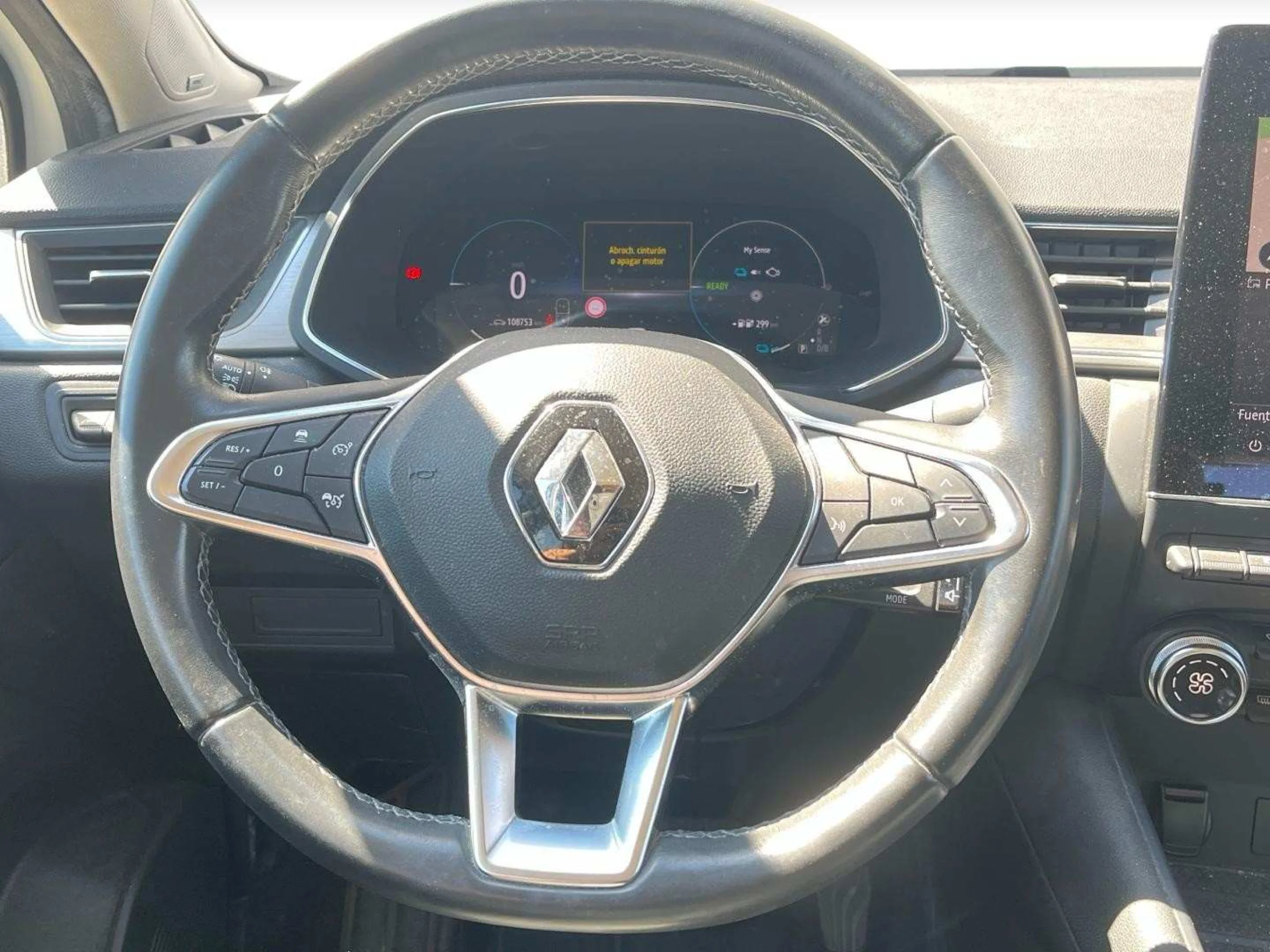 Renault Captur E-TECH PLUG IN HYBRID - Foto 14