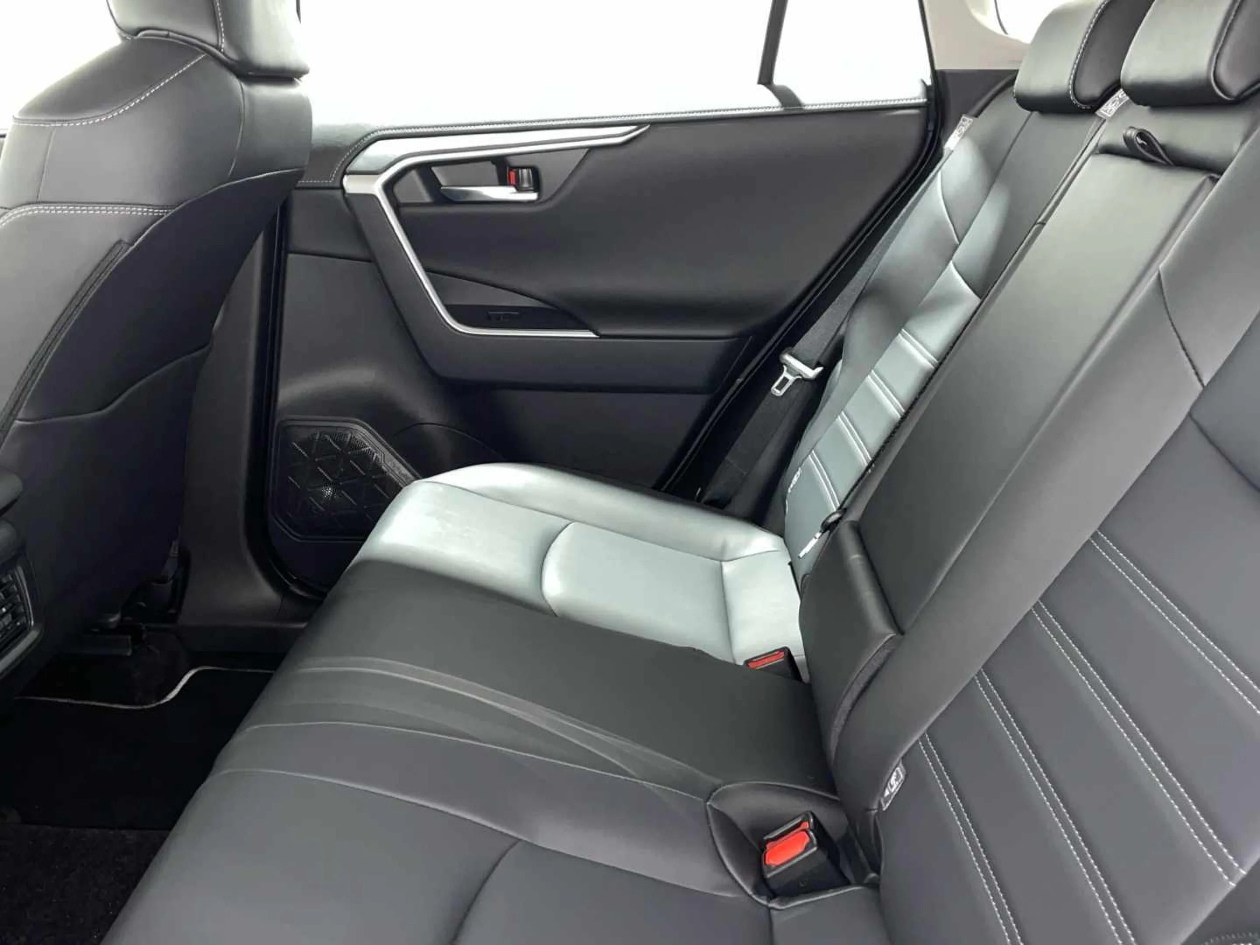 Toyota RAV 4 220H ADVANCE 2WD - Foto 7