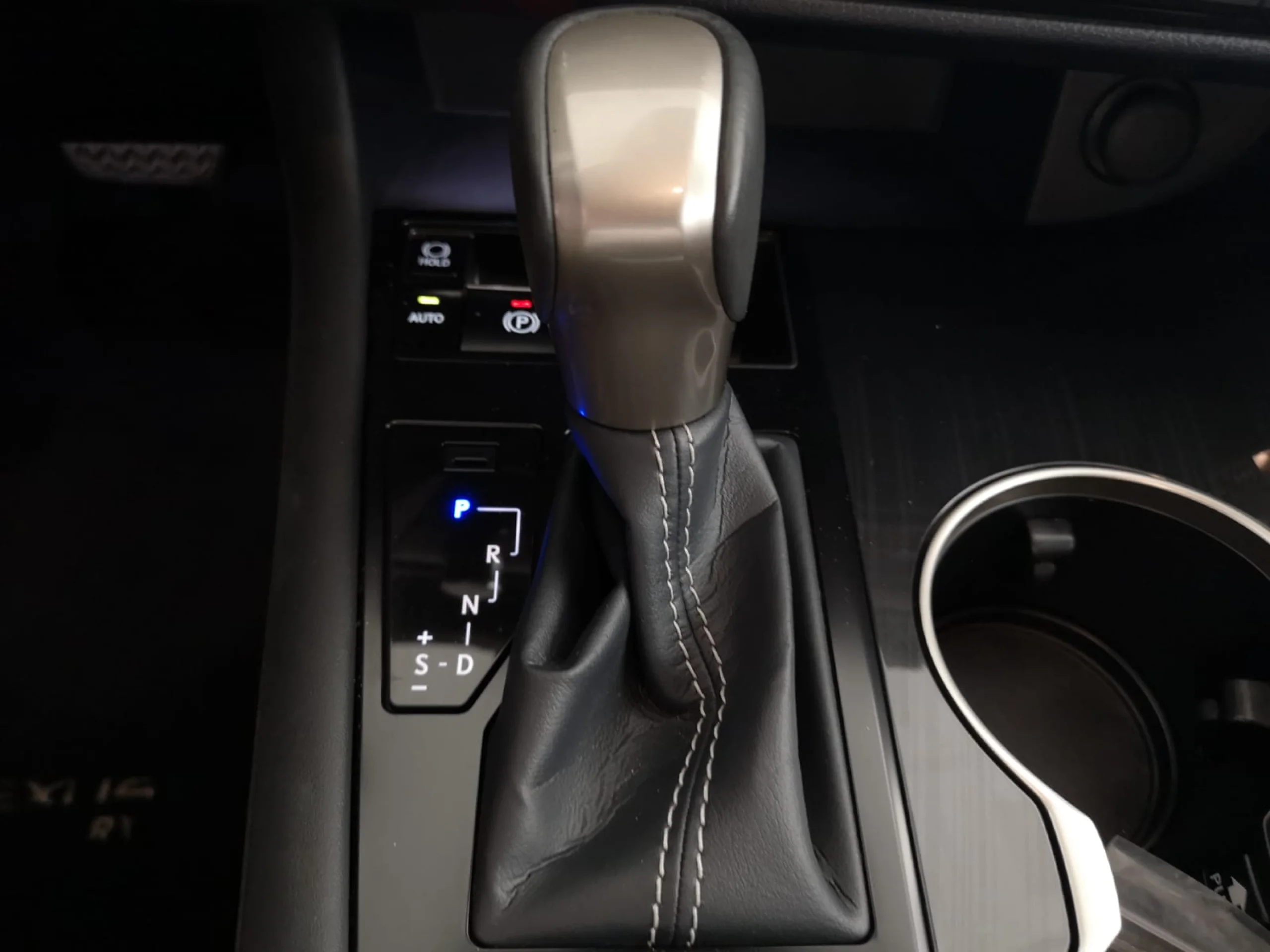 Lexus RX 450h RX 3.5 450h Business Plus - Foto 24