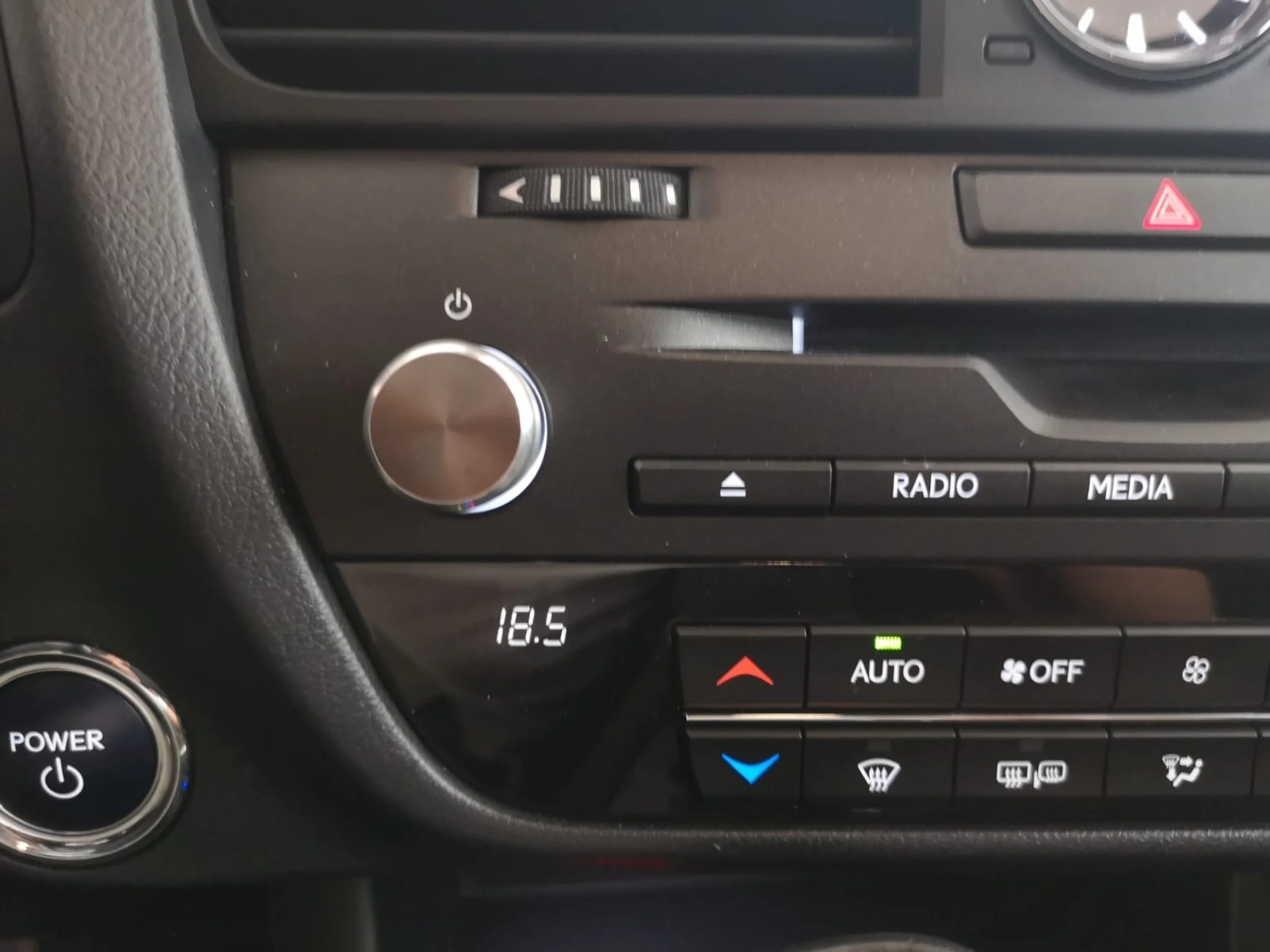 Lexus RX 450h RX 3.5 450h Business Plus - Foto 29