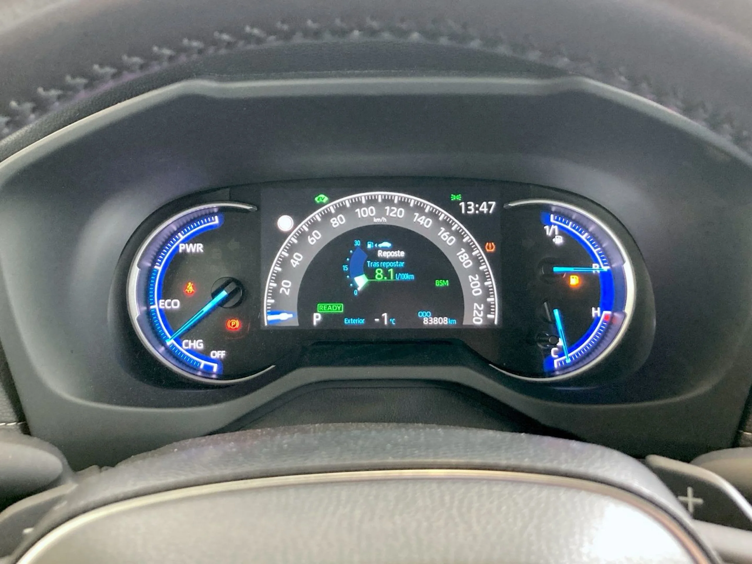 Toyota RAV 4 220H AWD-I LUXURY - Foto 13