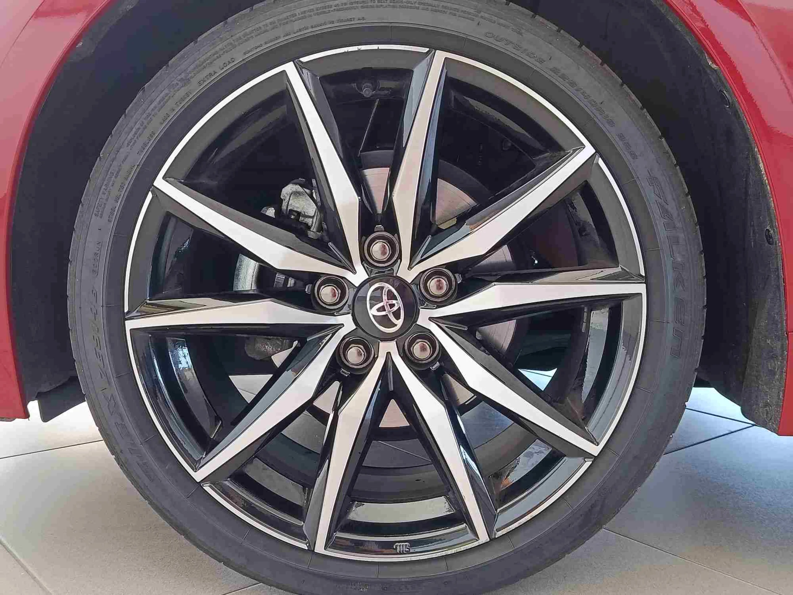 Toyota Corolla 140H GR Sport - Foto 6