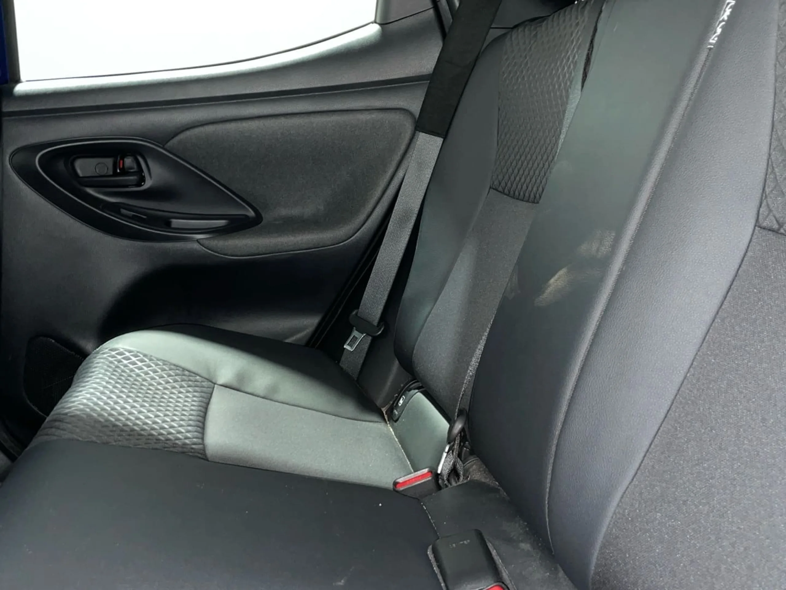 Toyota Yaris Style 120H - Foto 11