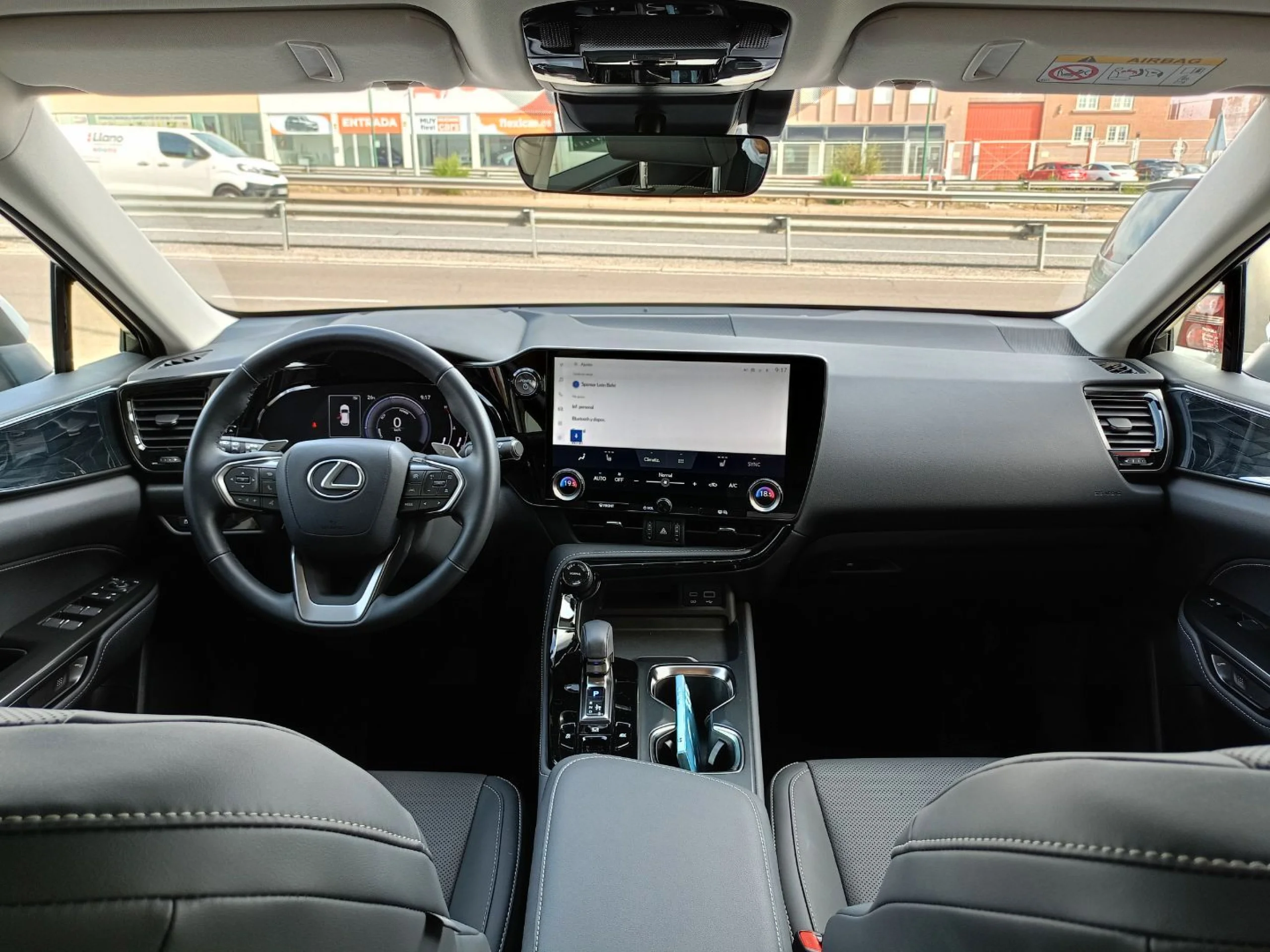 Lexus NX 350h NX350H PREMIUM + - Foto 8