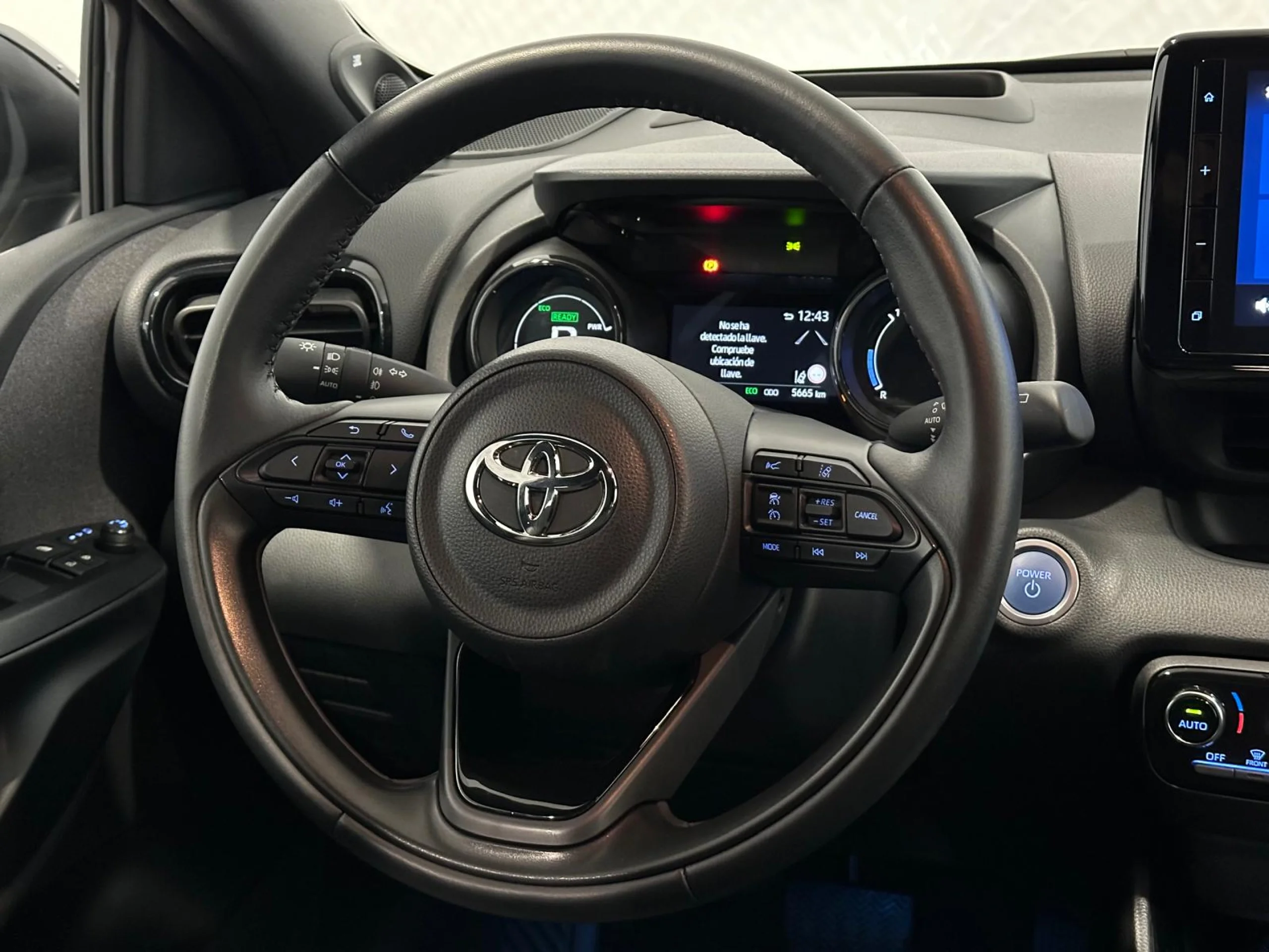 Toyota Yaris 1.5 120h Style Plus - Foto 10