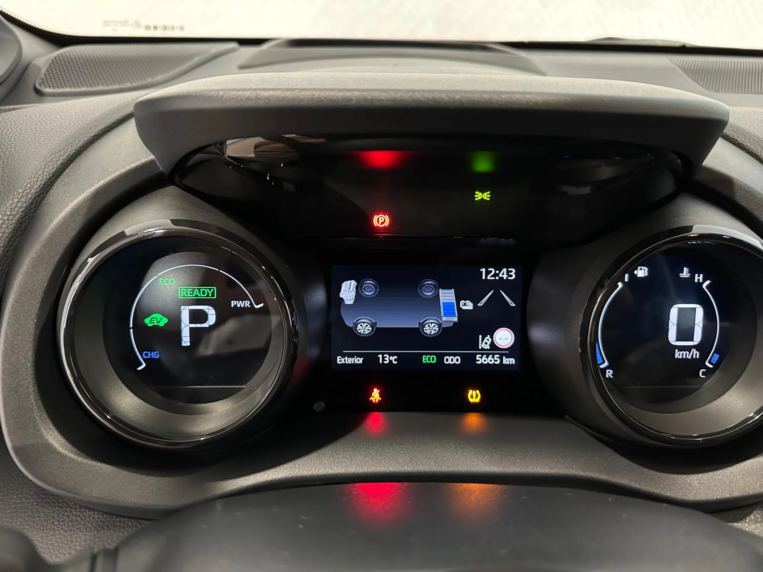 Toyota Yaris 1.5 120h Style Plus - Foto 16