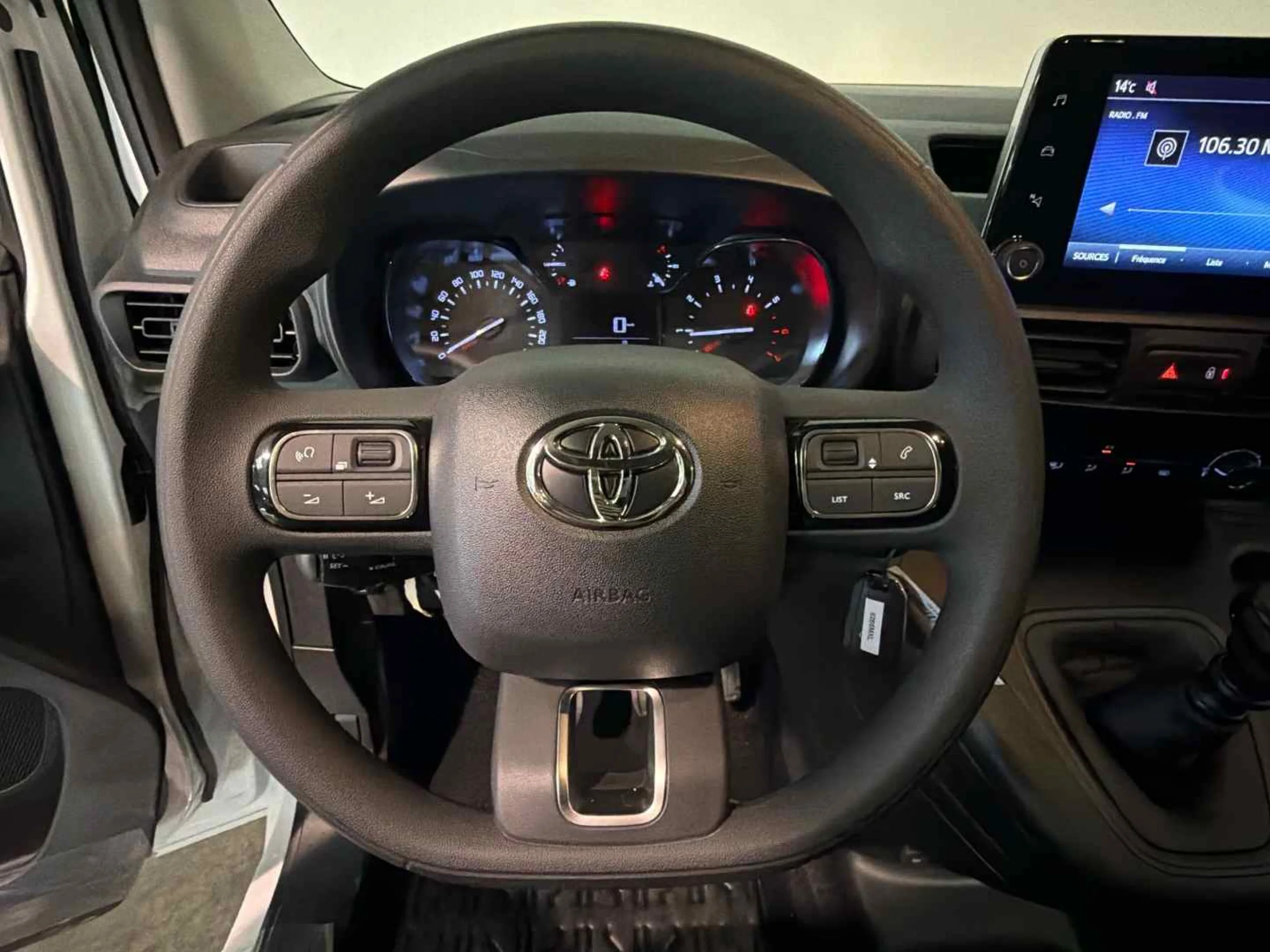 Toyota Proace City Van 1.5D 130CV 6MT GX Plus - Foto 10