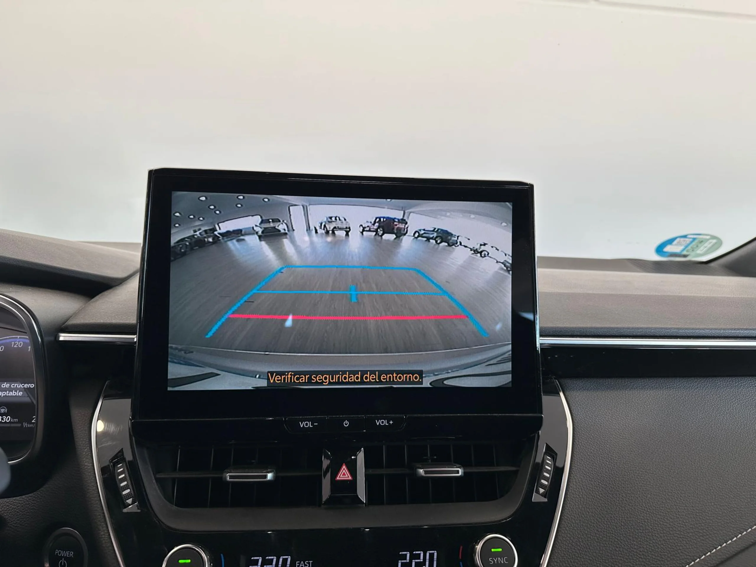 Toyota Corolla TS 140h Active Plus - Foto 8