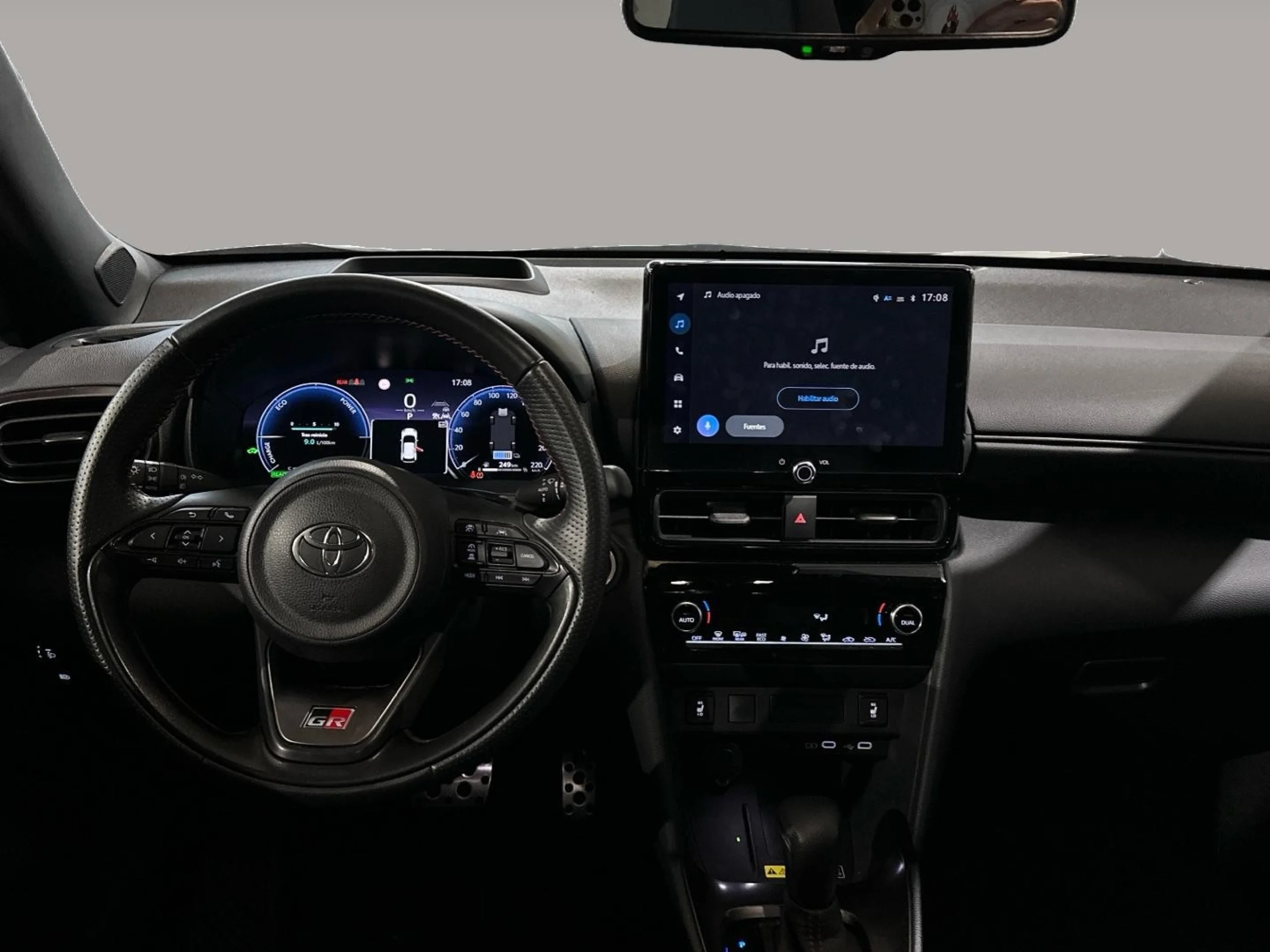 Toyota Yaris Cross 130H GR Sport Plus - Foto 8