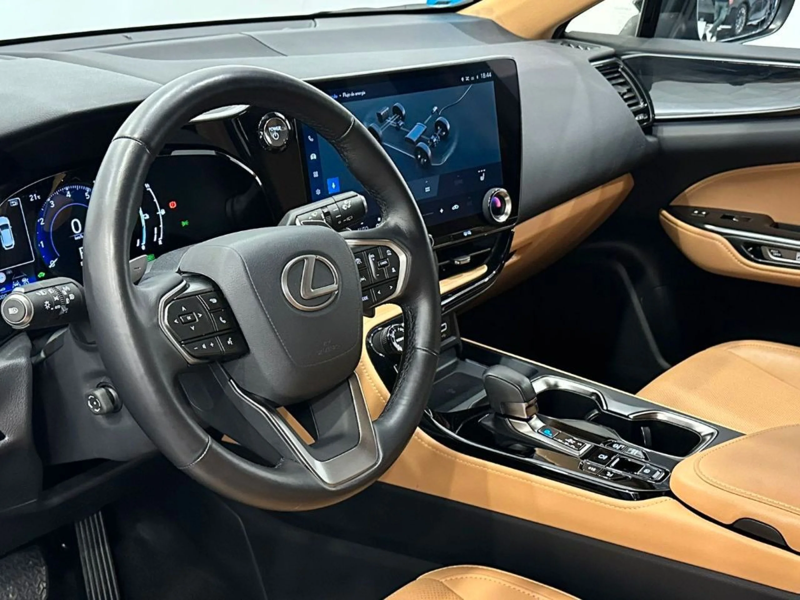 Lexus NX 450h+ EXECUTIVE 4WD - Foto 15