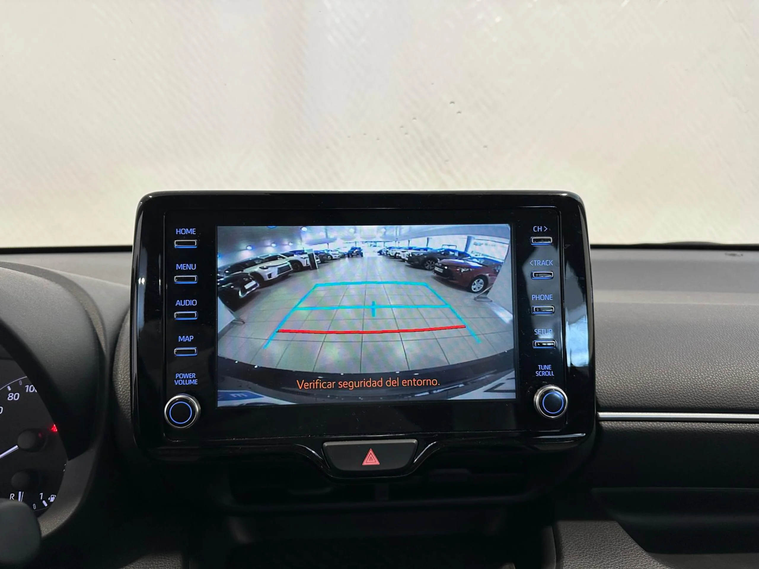 Toyota Yaris 1.5 120h Active Plus - Foto 10