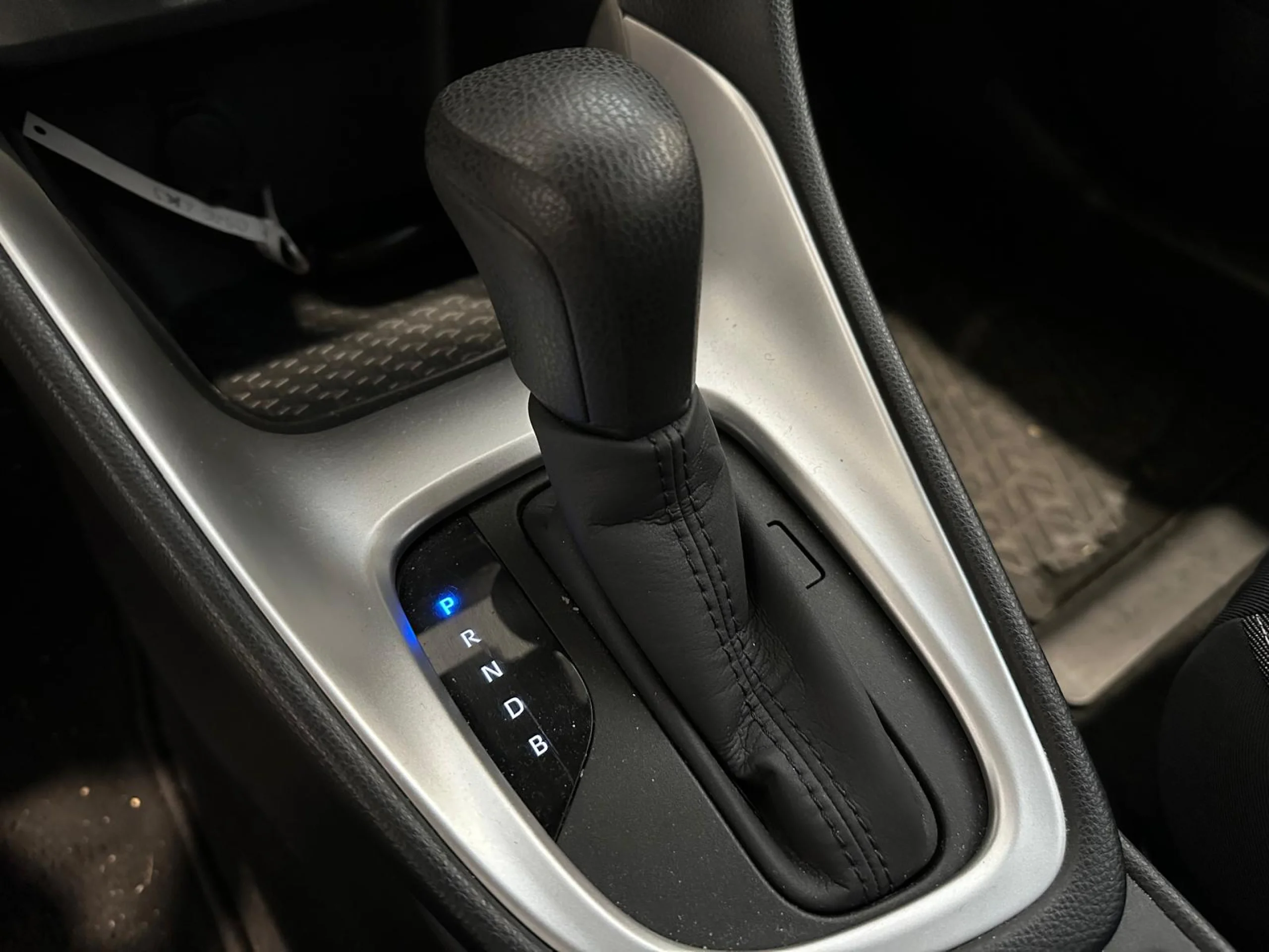 Toyota Yaris 1.5 120h Active Plus - Foto 16