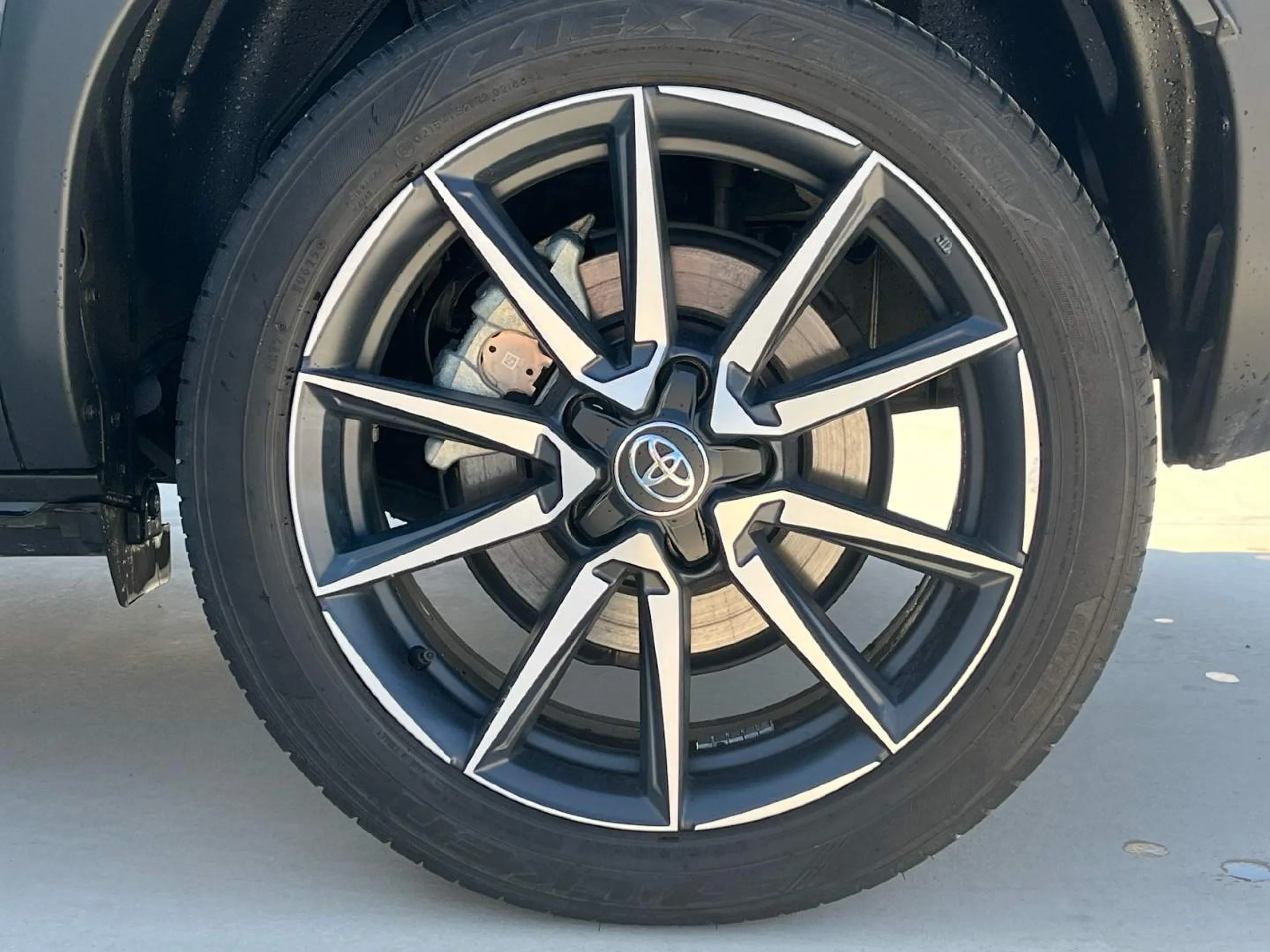 Toyota Yaris Cross 130H GR Sport - Foto 6