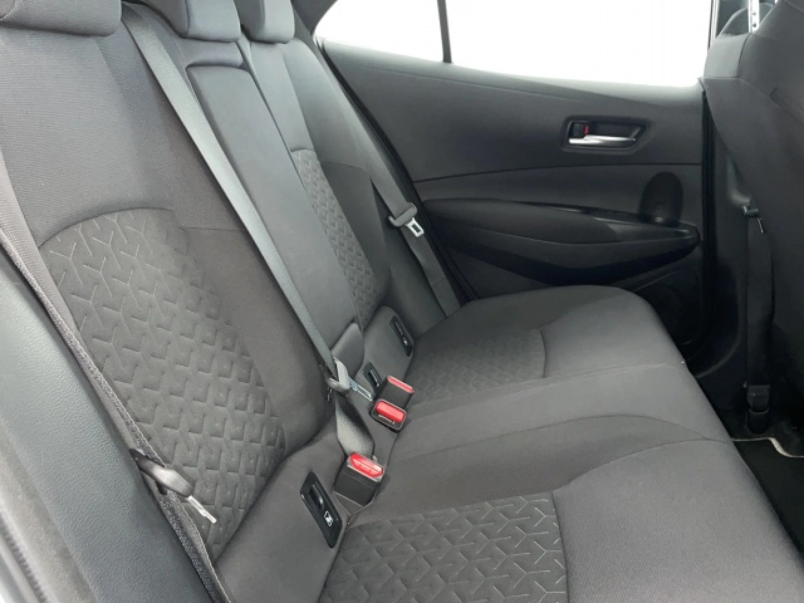 Toyota Corolla 125H Active Tech - Foto 8