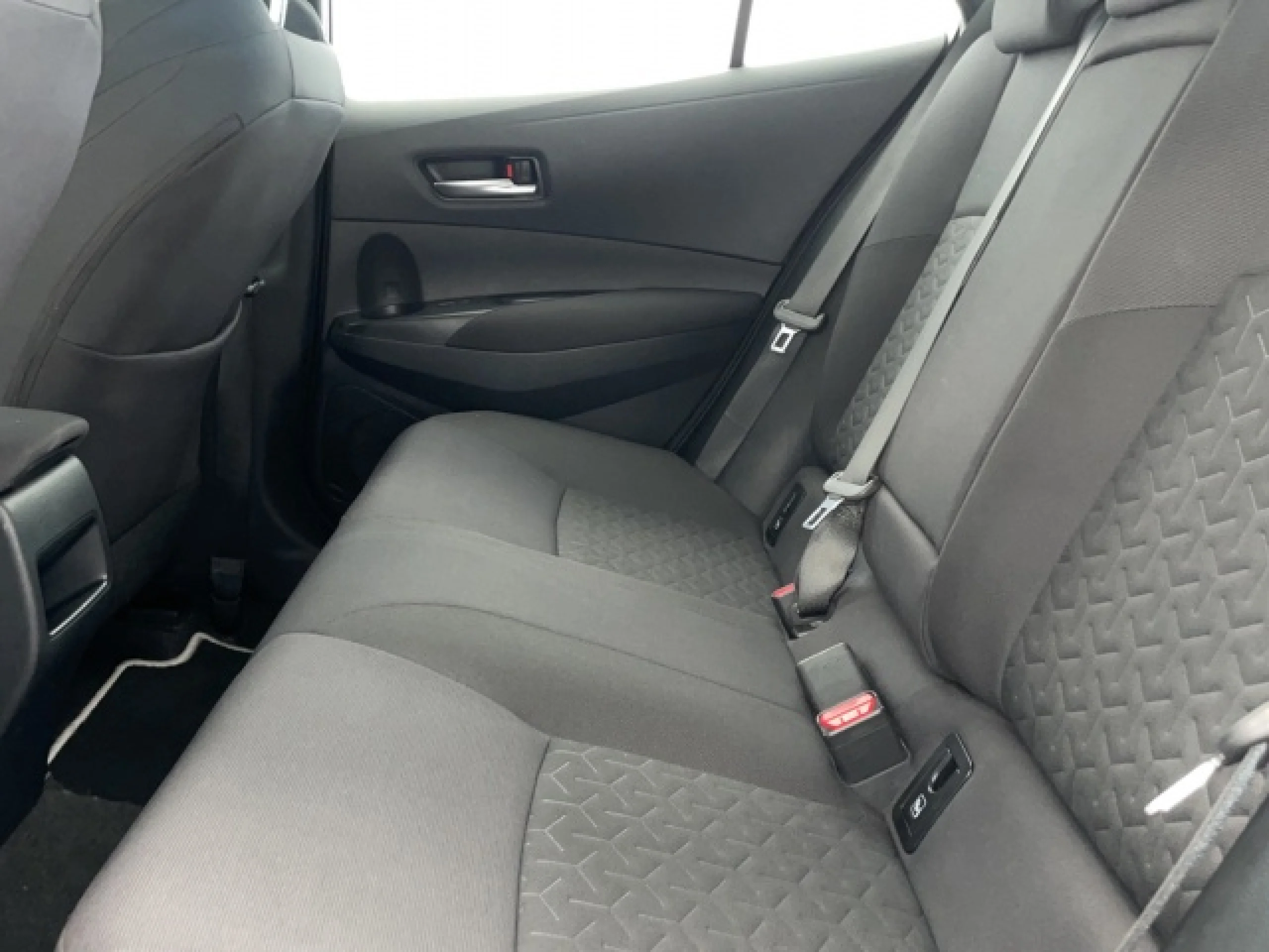 Toyota Corolla 125H Active Tech - Foto 9