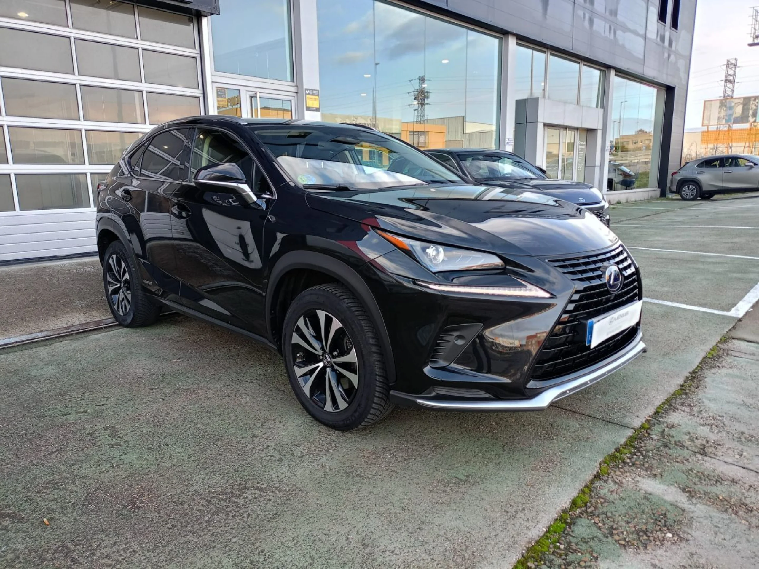 Lexus NX 300h NX300H PREMIUM 2WD - Foto 3
