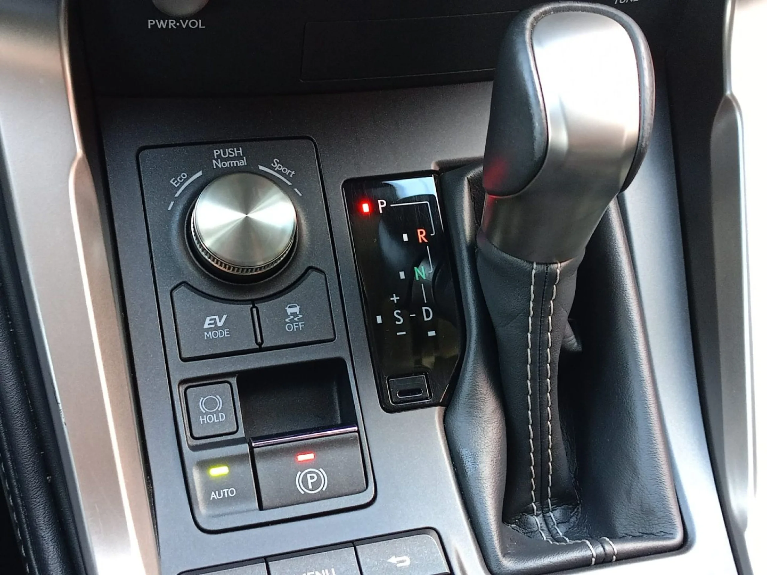 Lexus NX 300h NX300H PREMIUM 2WD - Foto 34