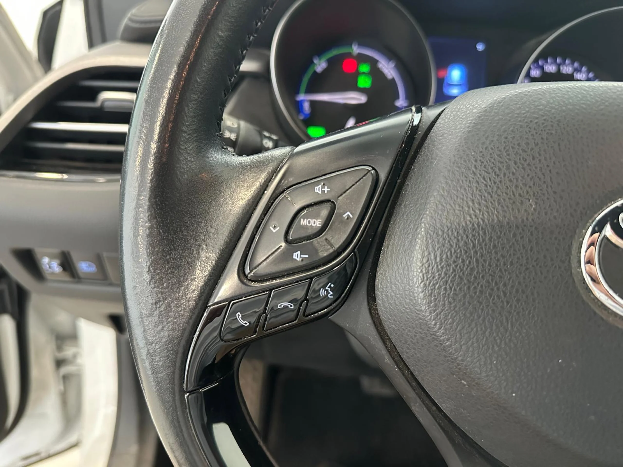 Toyota CH-R C-HR 1.8 125h Active - Foto 9