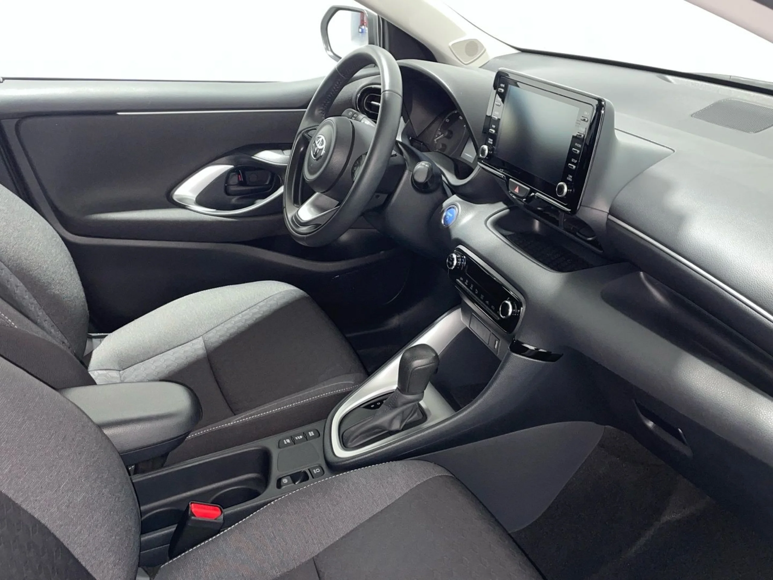 Toyota Yaris Active Tech 120H - Foto 12