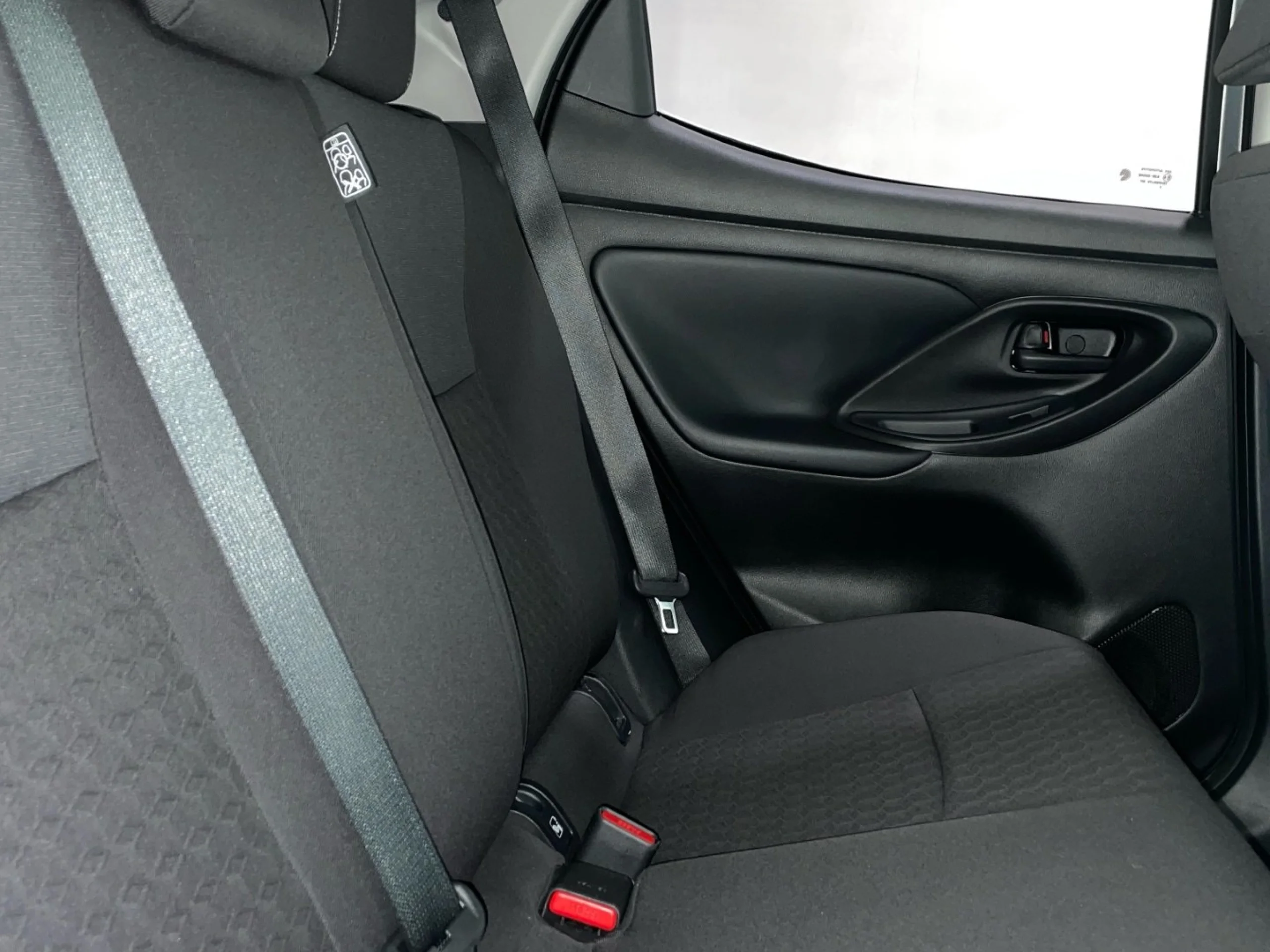 Toyota Yaris Active Tech 120H - Foto 14