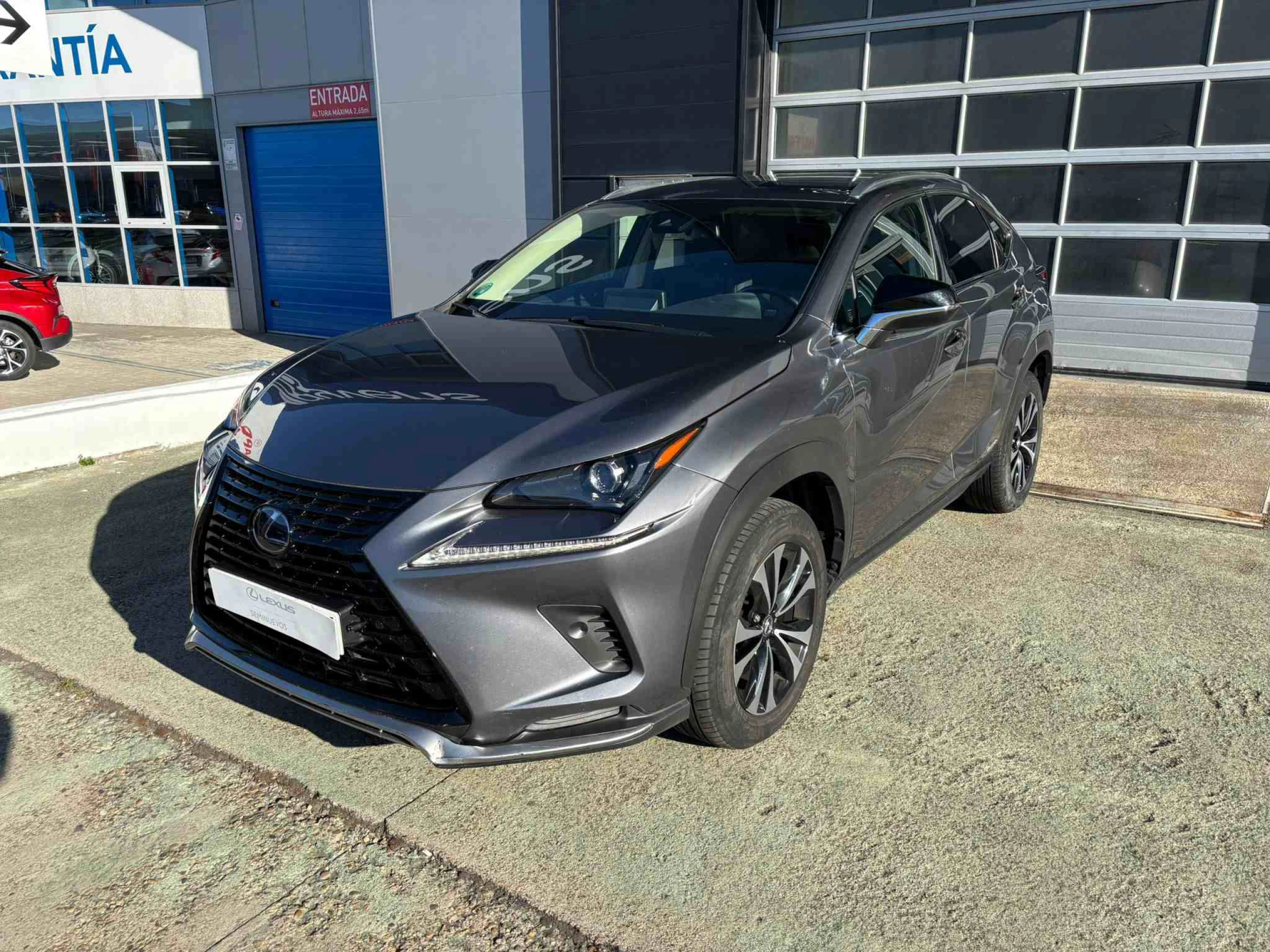 Lexus NX 300h PREMIUM 2WD - Foto 1