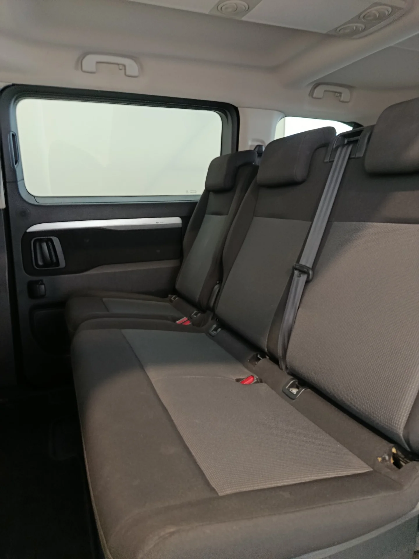 Toyota Proace Verso 2.0D 145CV 6MT Shuttle L1 - Foto 5