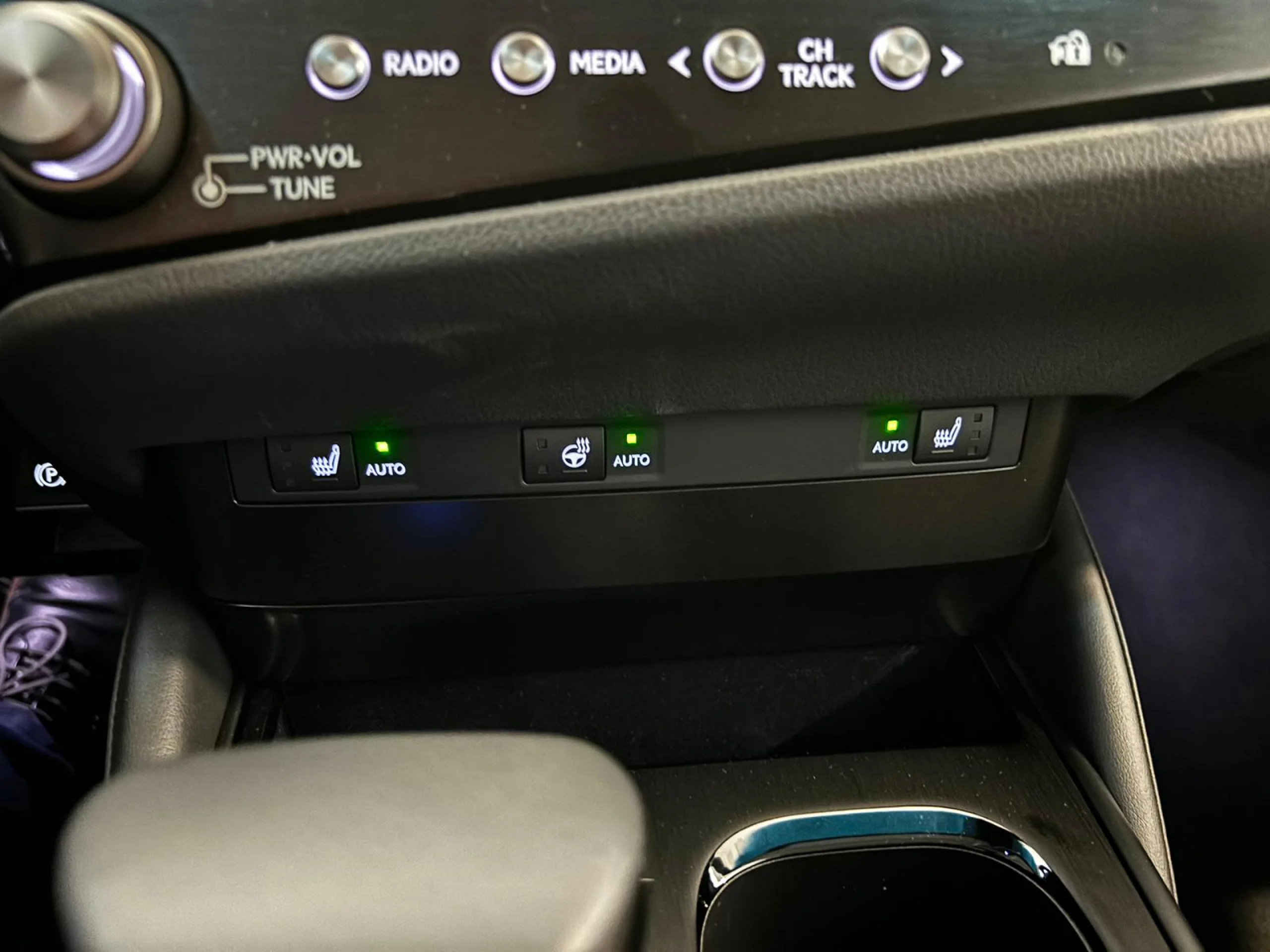 Lexus ES 300h PREMIUM - Foto 11