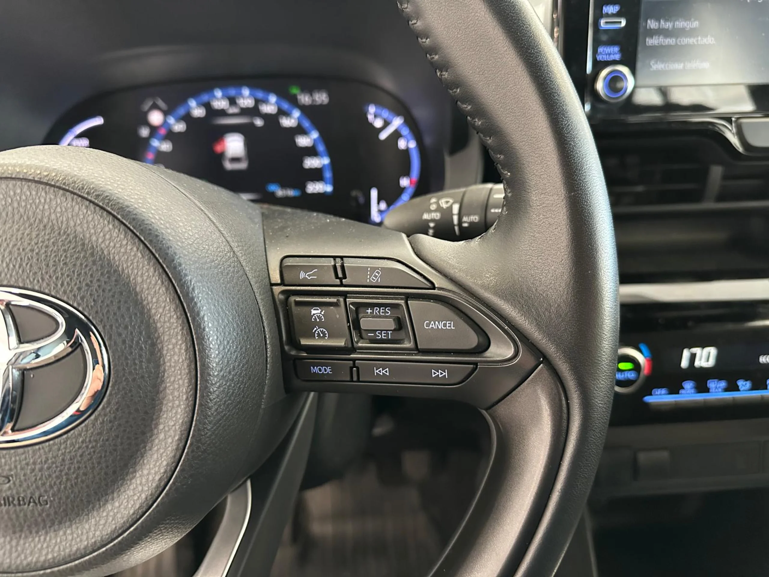 Toyota Yaris Cross 120h Active Tech - Foto 12